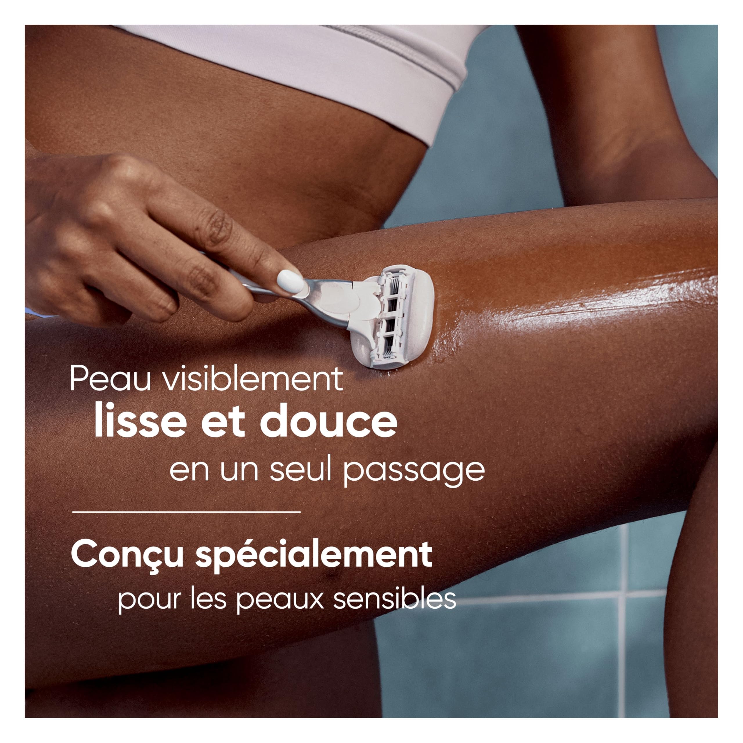 Gillette Venus Lames de Rasoir Femme, 10 Rechanges Pro ComfortGlide – Rechanges Conçues pour la Peau Sensible et Sèche, Cartouche aux Barres Hydratantes 2-en-1 pour Mousser et Raser, Bande Lubrifiante