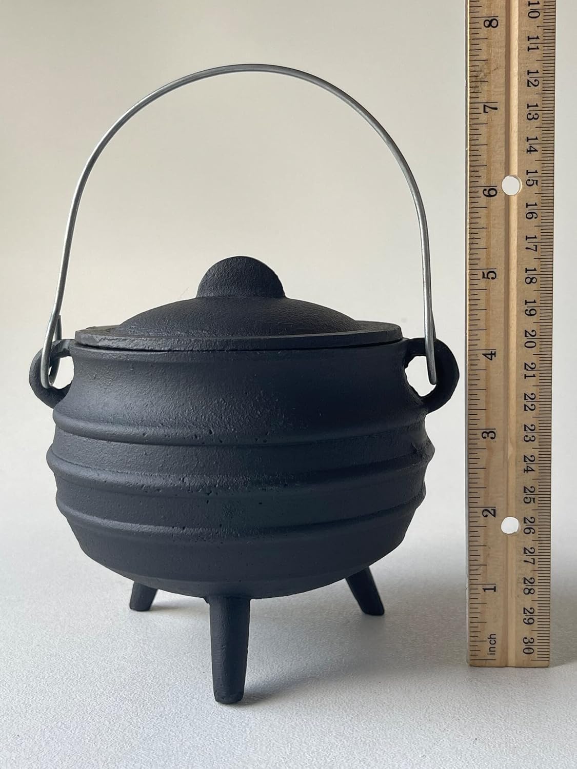 Large Cast Iron Ribbed Cauldron with Lid and Handle, Ribbed Style 5.25-5.5" Diameter, Perfect for Smudging, Incense Burning, Ritual, Decoration
