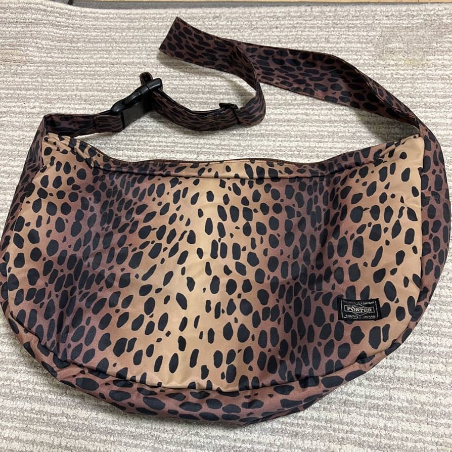 Amazon.co.jp: レア！廃盤超ヘッドポーターヒョウ柄半円