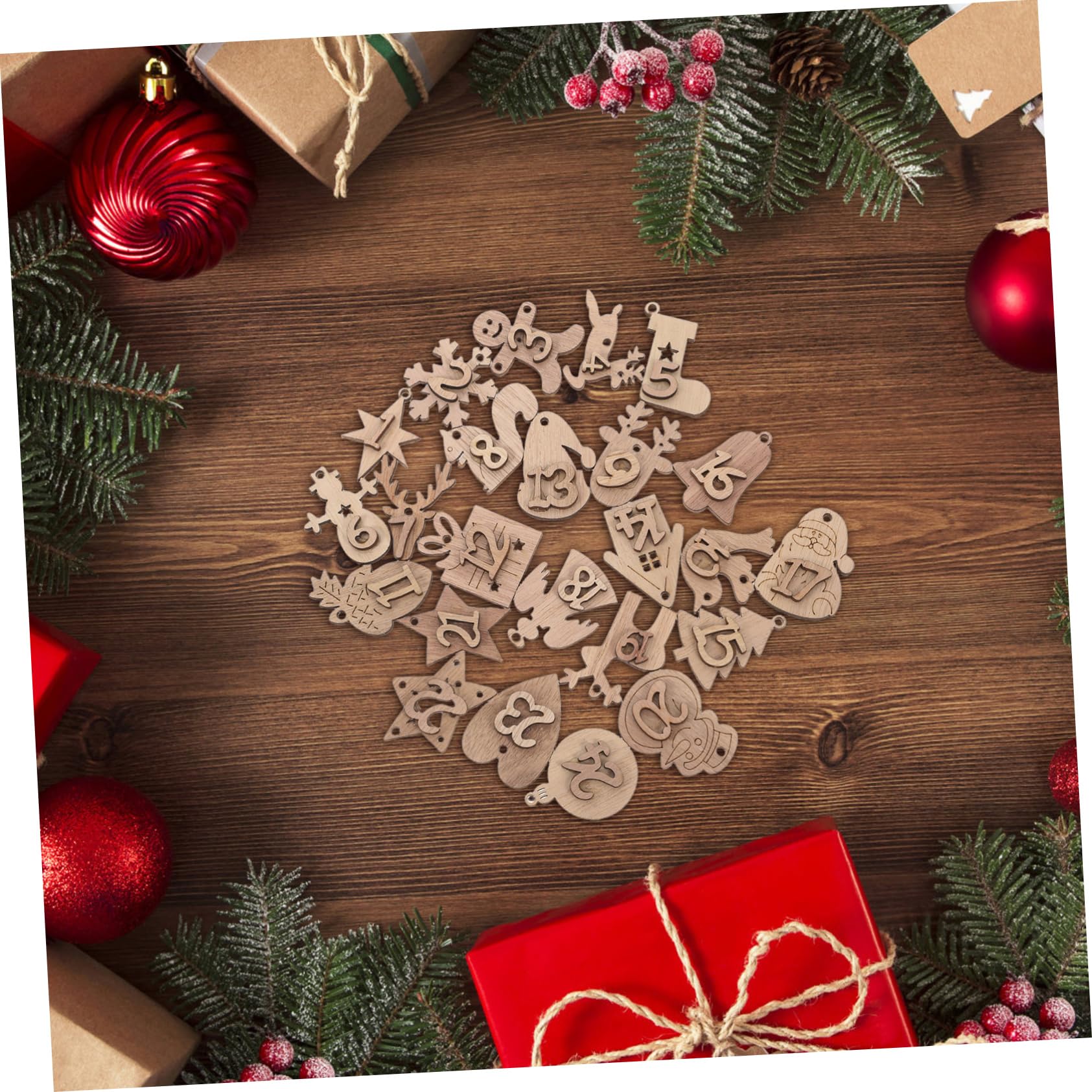 Cabilock 1 Jeu Pendentif Calendrier De Noël Décoration Forme Étiquettes De Numéro De Calendrier De L'avent Pendentif Suspendu en Bois Décor De Noël Beige 24 Pièces