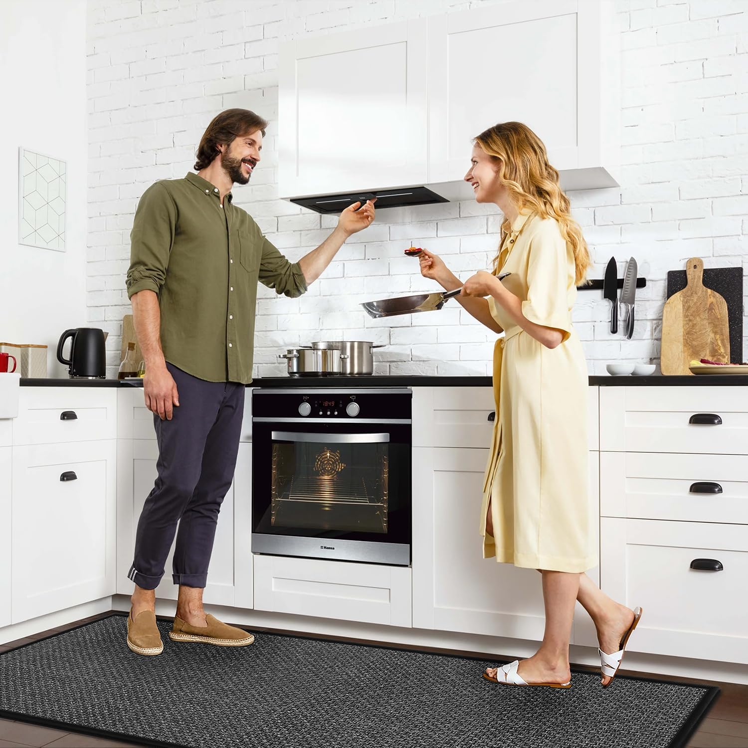 5ft Boho Kitchen Rugs and Mats Non Skid Washable, Braid Jute Kitchen Floor Runner Absorbent Kitchen Carpet Sink Rug 2'4" x 5' (Rectangular) Black