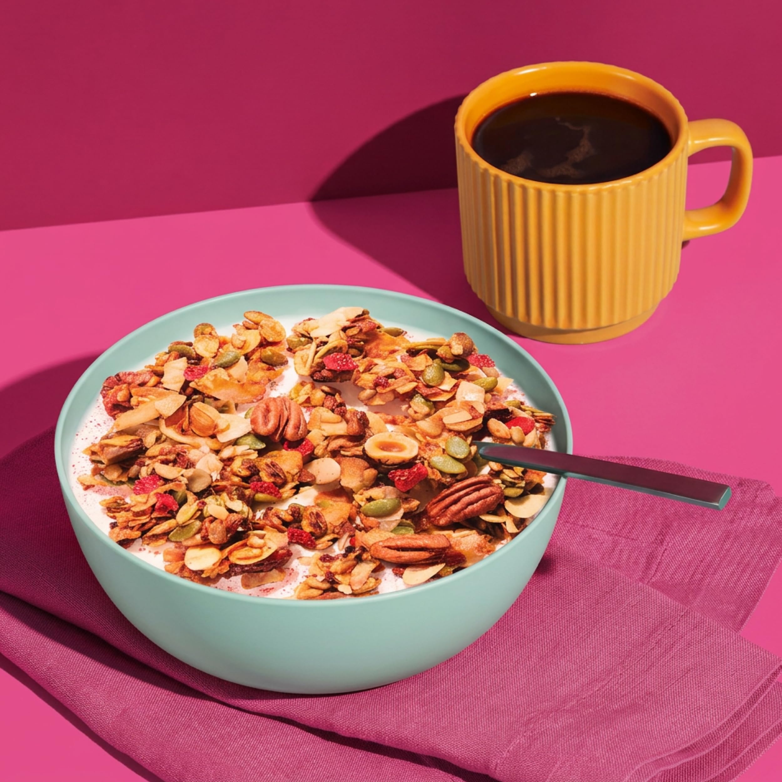 NuTrail Nussmüsli, Vanille-Erdbeere, ohne Zuckerzusatz, Keto, Low Carb, glutenfrei, getreidefrei, gesundes Frühstück, 237 ml, 6 Stück