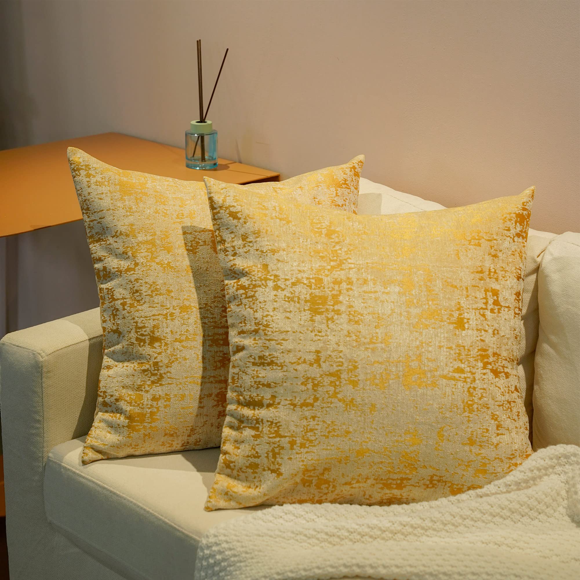 Amazon.co.jp: OSVINO クッションカバー インテリア 北欧デザイン 枕 Amazon.co.jp: OSVINO クッションカバー インテリア 北欧デザイン 枕