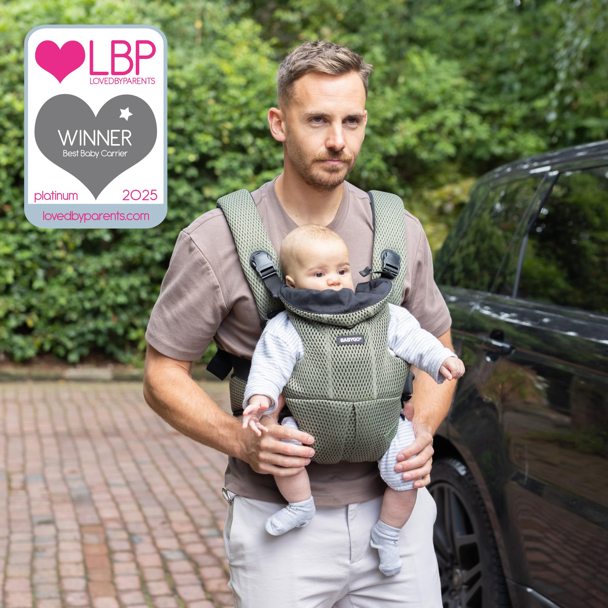 BABYGO AirMesh Babytrage mit integriertem Sabberlätzchen | von 0 bis 18 Monaten | Verstellbare, leichte und atmungsaktive AirMesh-Technologie (Olive, Air Mesh)