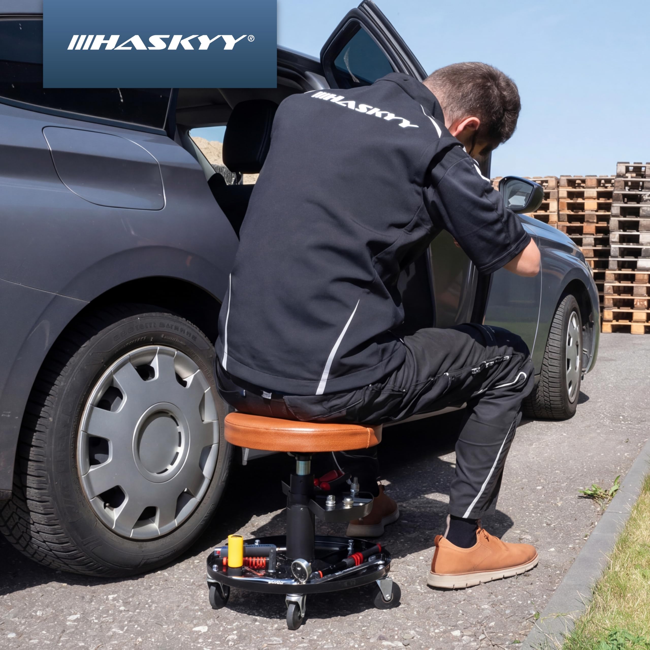 HASKYY - Taburete de Taller con Ruedas, Altura 430-580 mm, diámetro 40 cm, Revestimiento de Gel, para Taller, 135 kg, 2 estantes