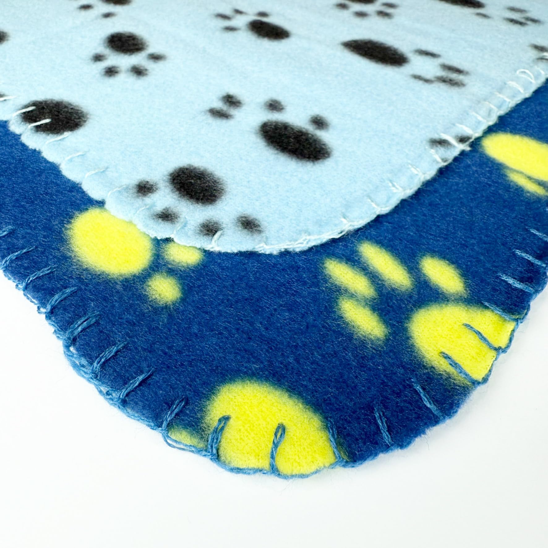 TBK Pets Double-Sided Fleece Pet Blanket, Soft Snuggle Blanket for Dogs and Cats Machine Washable (2 Blue, Light Blue, 28x24/70x60cm) - Image 3