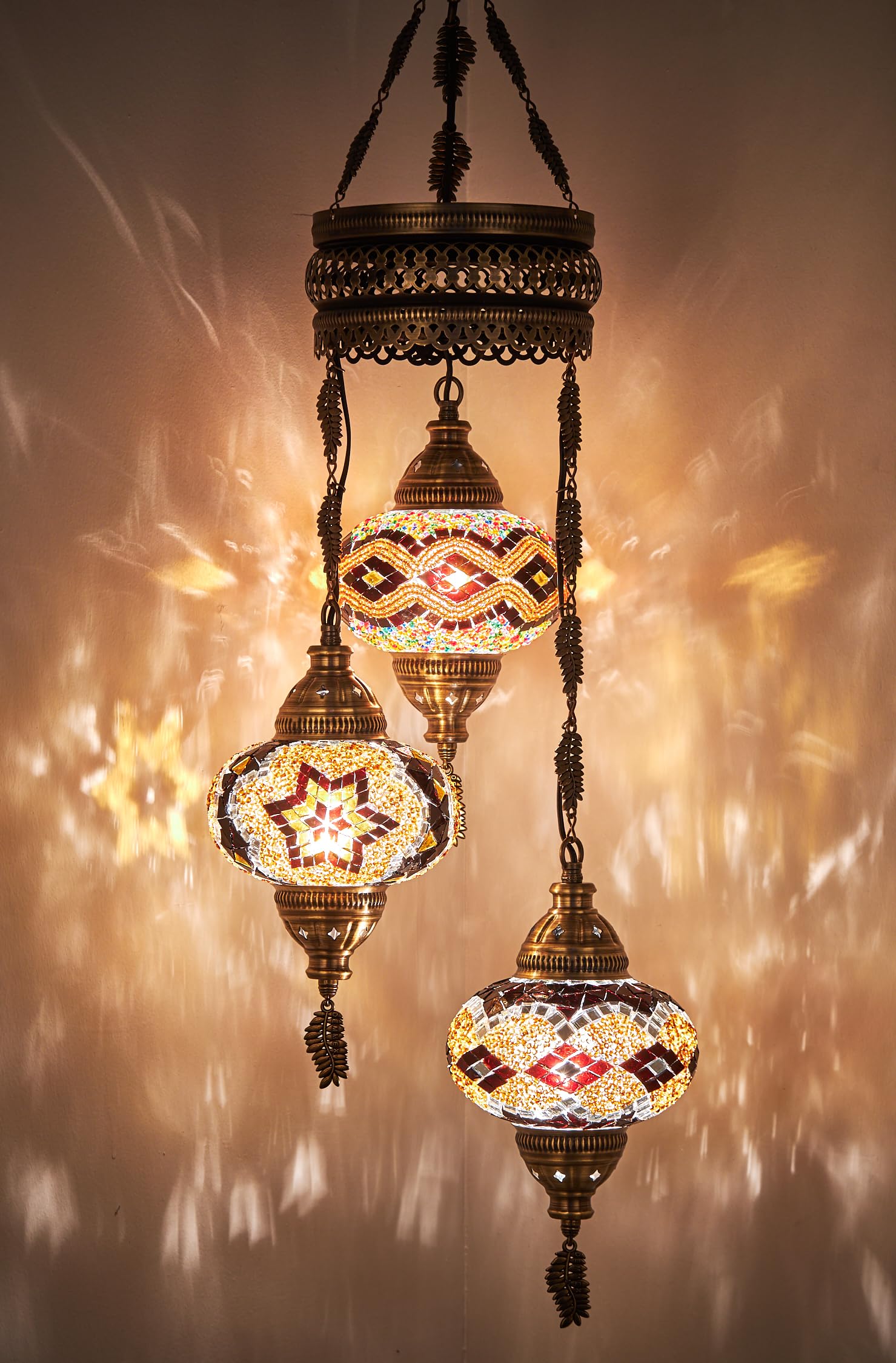 DEMMEX Lámpara de Techo Turca Marroquí de Mosaico, Hardwired, Lámpara Colgante Artesanal con 3 Globos, Vidrio de Mosaico Estilo Boho, Altura 105 cm, Personalizable