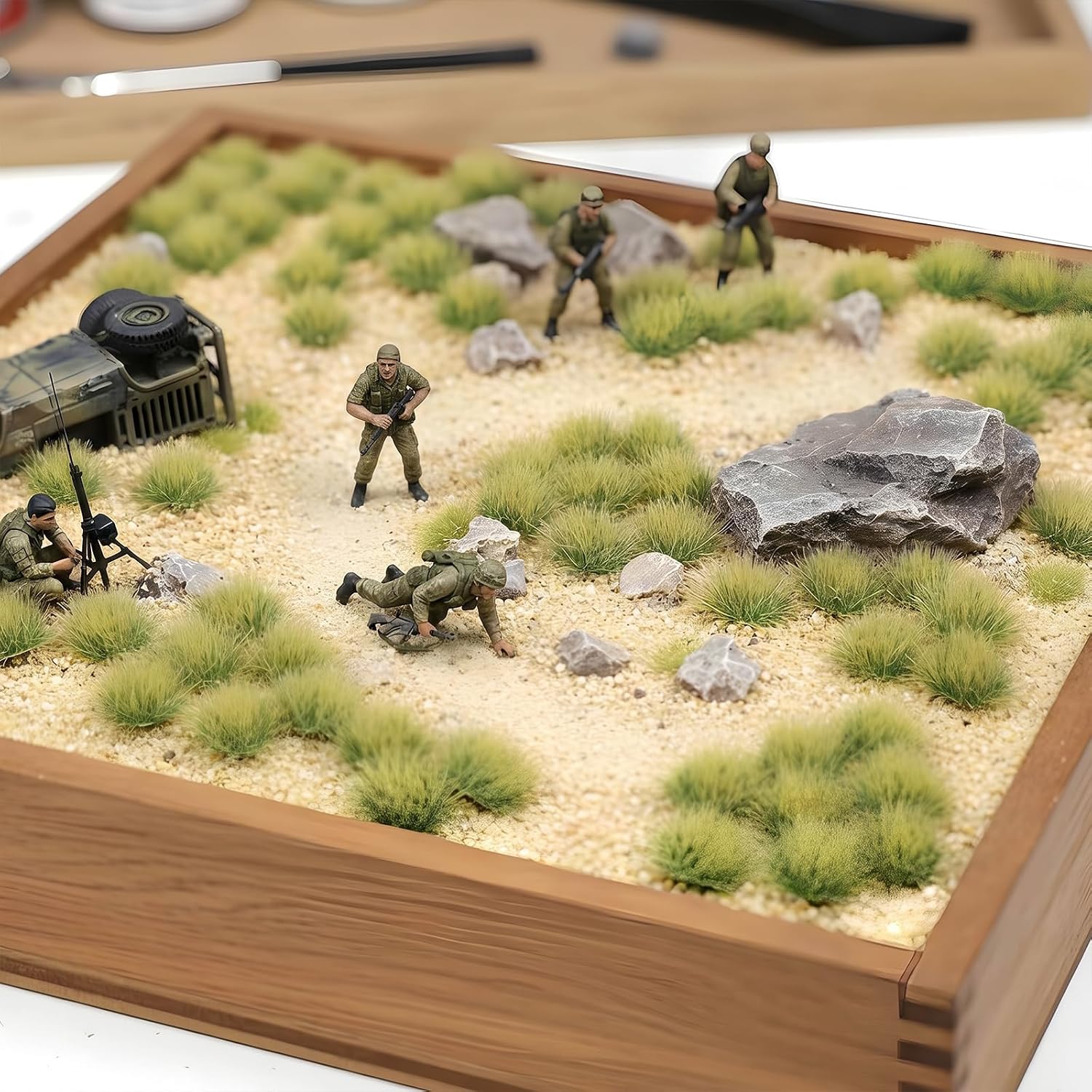 32 Pcs Static Grass, Diorama Grass Tufts for Train, Railway Landscape, Sand Layout Models(Autumn Brown)