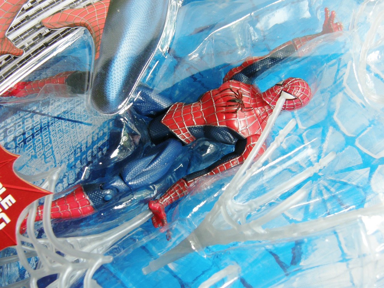 Spider-Man Classic3 Action Figure Super Articolata Con Ragnatela - 4