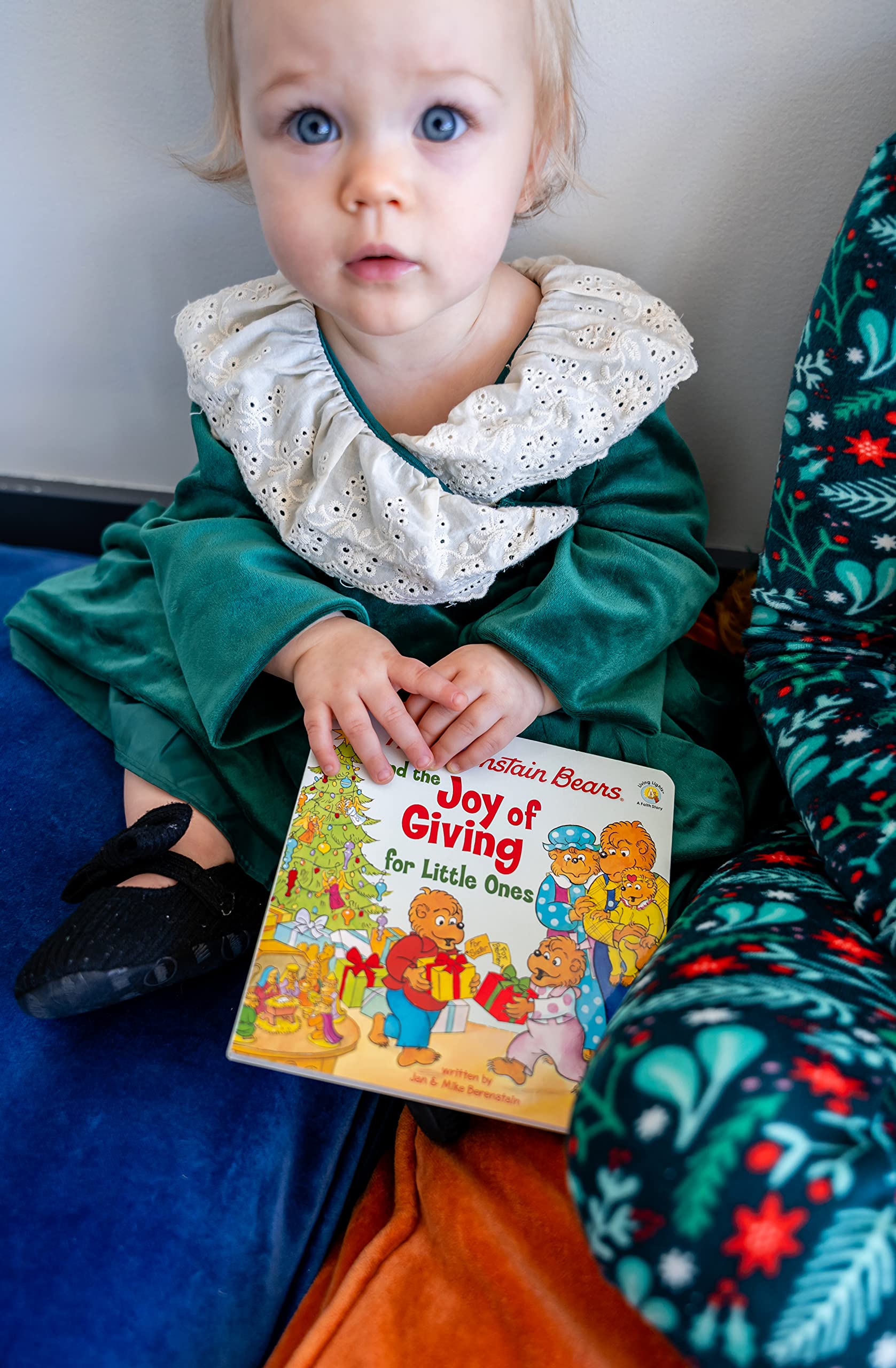 The Berenstain Bears and the Joy of Giving for Little Ones: The True Meaning of Christmas