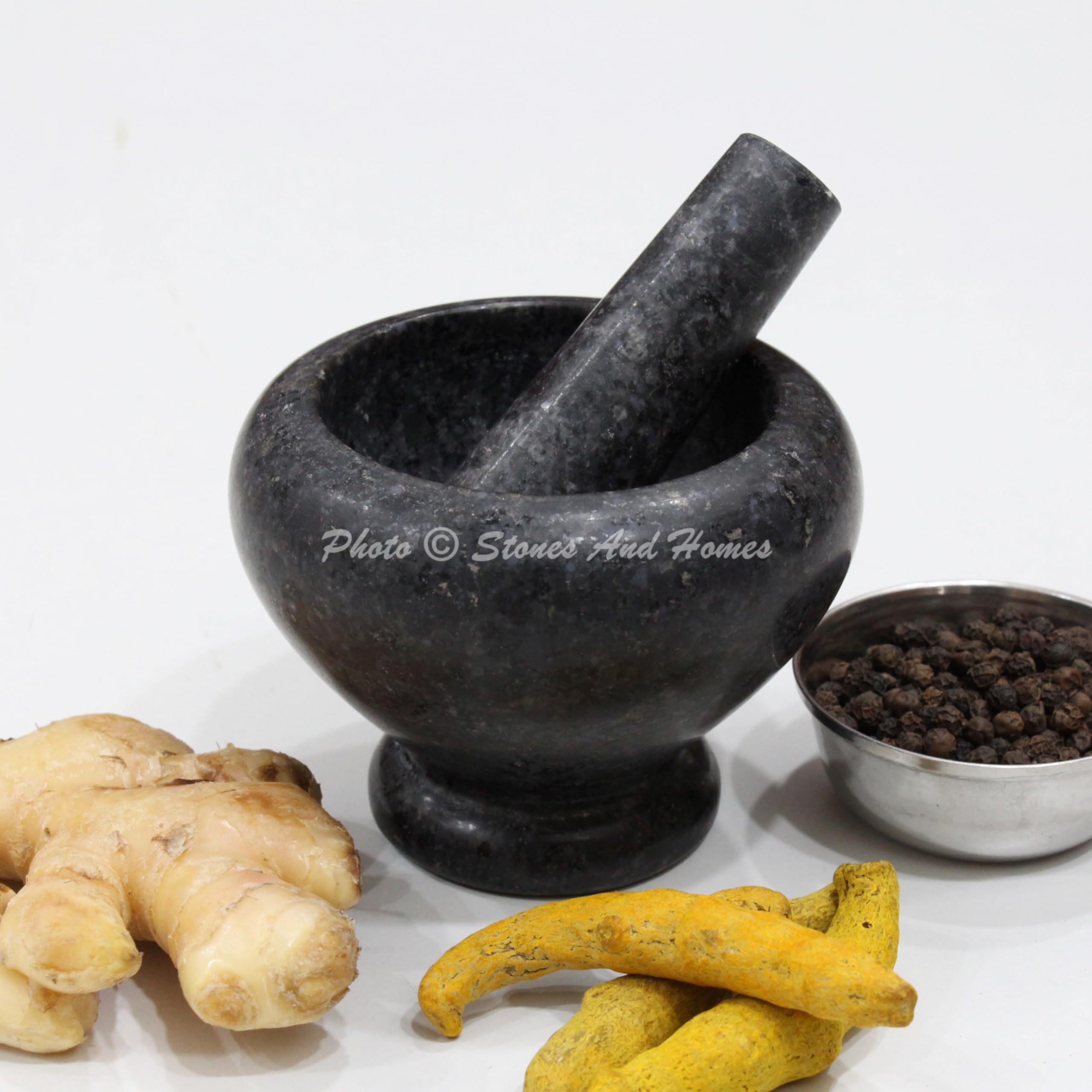 Juego de mortero y mortero negro indio de granito, hierbas, especias, molino de piedra para el hogar y la cocina, 4 pulgadas, piedra redonda pulida y robusta, molcajete, especias (10