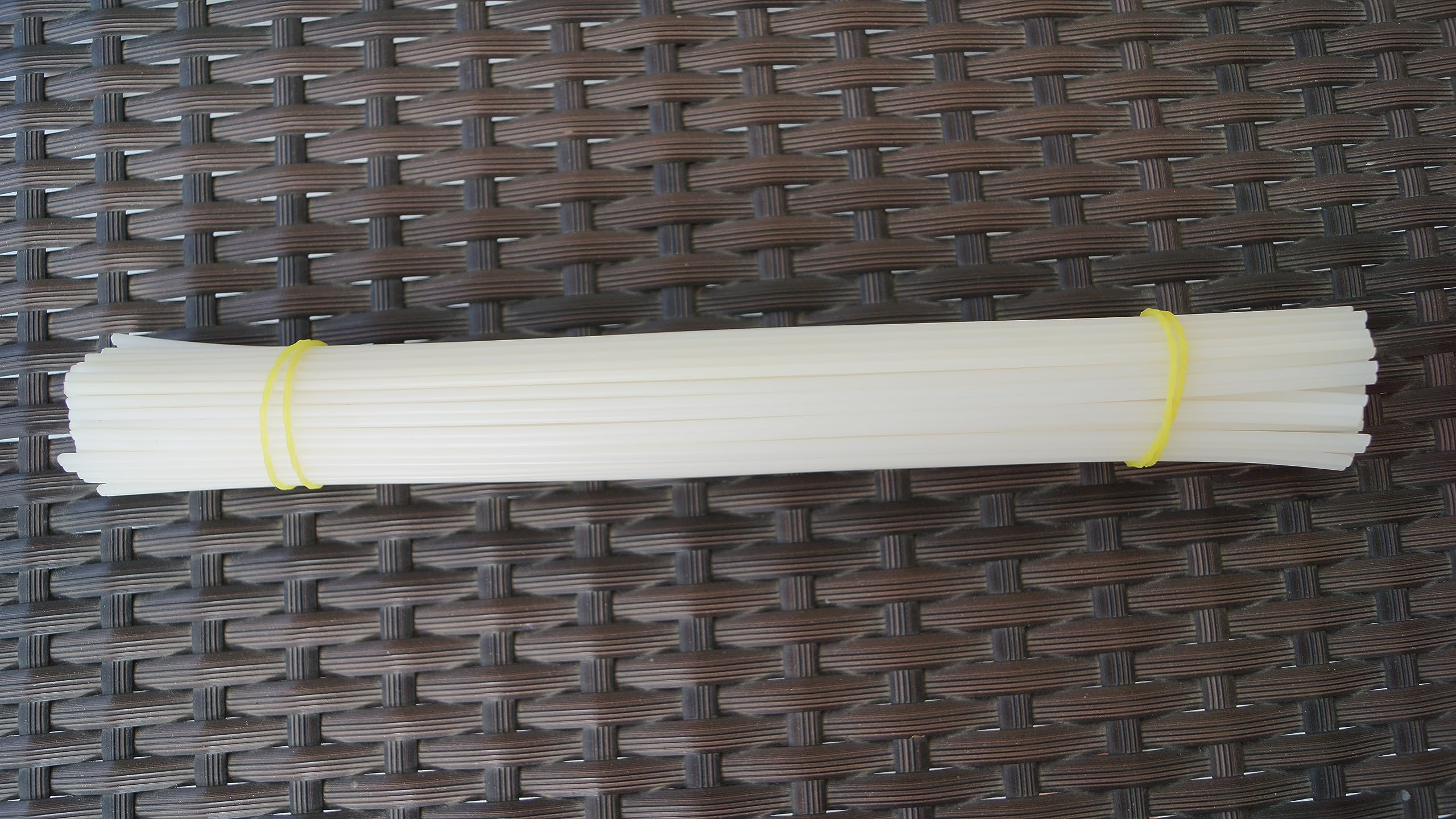 PP 2x5 MM TWINHEAD(NOT ROUND) WELDING RODS 100 PIECES “1 FEET LONG” II WELD WITH HOT AIR GUN FOR ANY PP ARTICALS II (WHITE(100 PCS)) (B0CGZN3L9R) Amazon Price History, Amazon Price Tracker