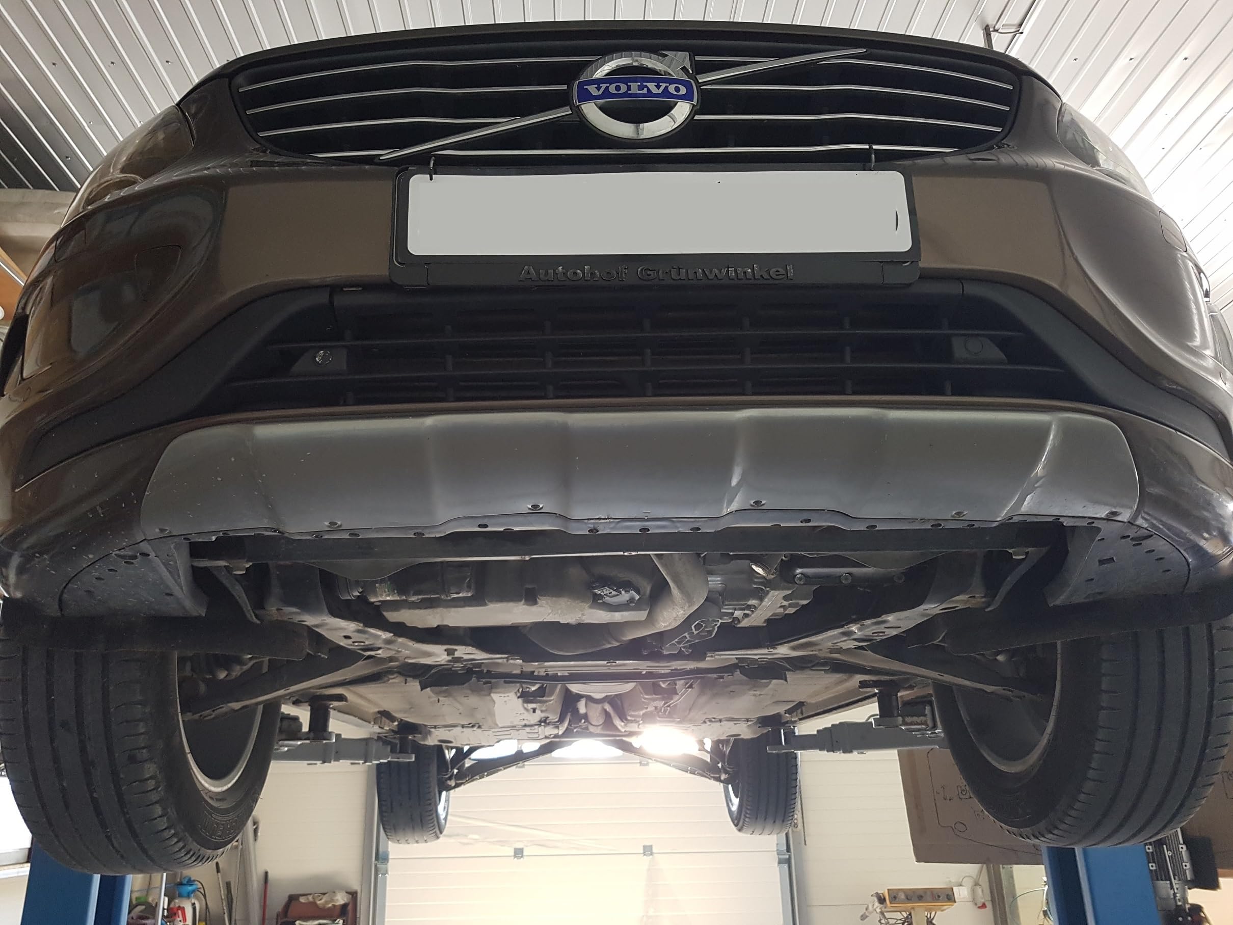 Protección de bajos de motor y caja de cambios de acero compatible con Volvo XC60 - (2009-2017)