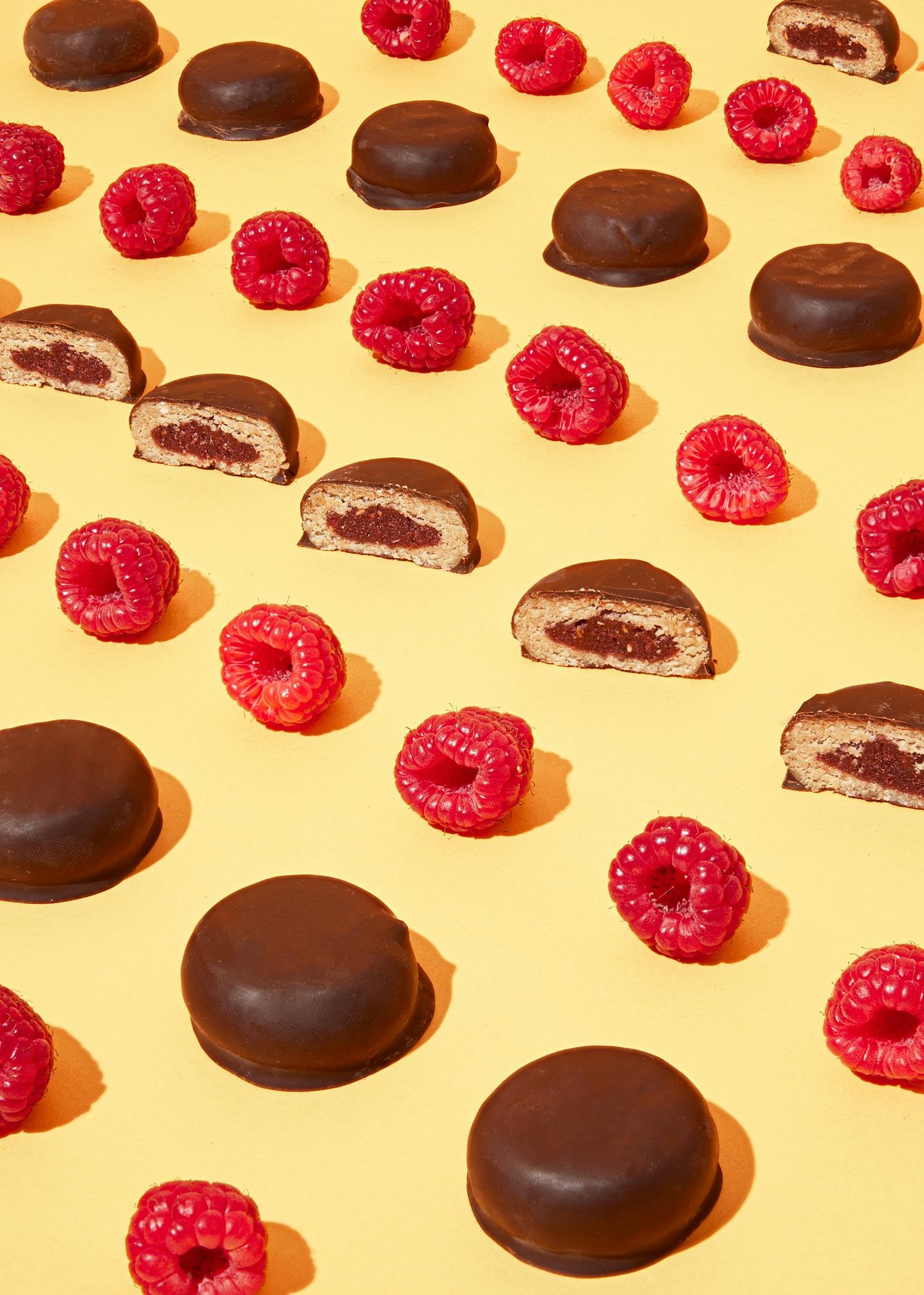 KoRo - Palline di cioccolato fondente al lampone bio 2 x 20 g - Con ripieno di lamponi fruttati - Ricoperte di cioccolato fondente - Vegan