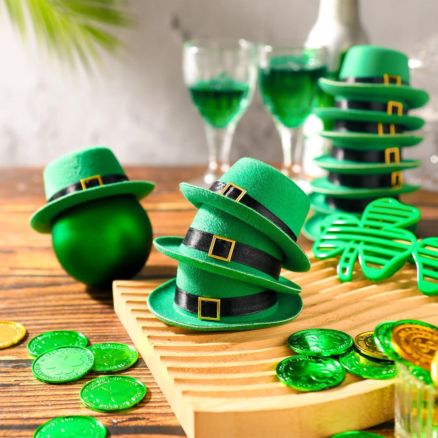 Sinmoe 24 Pcs St Patricks Day Hat Green Top Mini Hat with Buckle Irish Tiny Party Hats St Patrick's Day Party Decorations for Dolls St. Paddy's Day Craft Costume DIY Holiday Birthday Gathering
