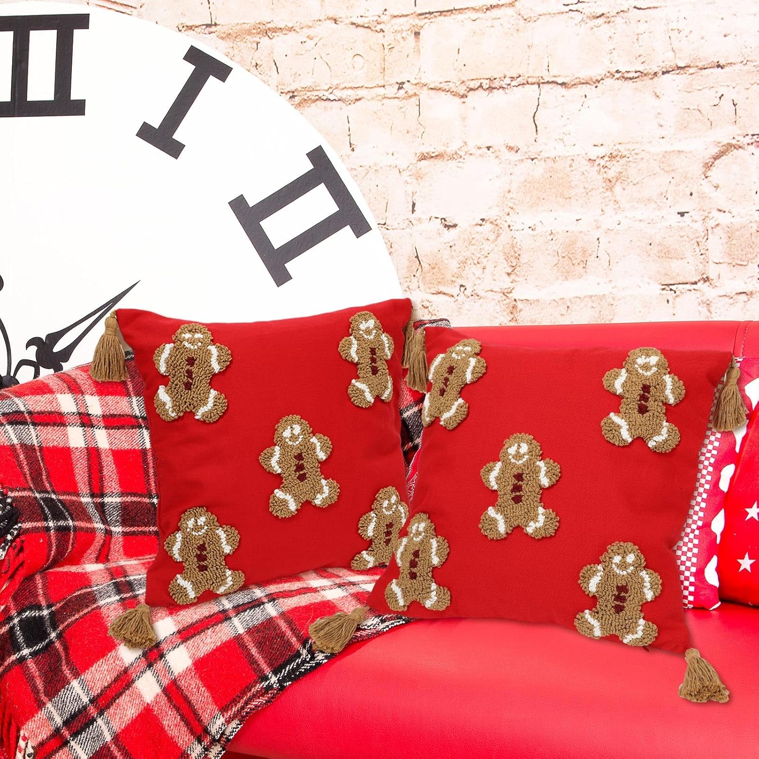 JarThenaAMCS 2Pcs 3D Red Christmas Pillow Covers Gingerbread Man Throw Pillow Case 20 x 20 Inch Plush Faux Fur Soft Holiday Cushion Cover for Home Office Couch Sofa