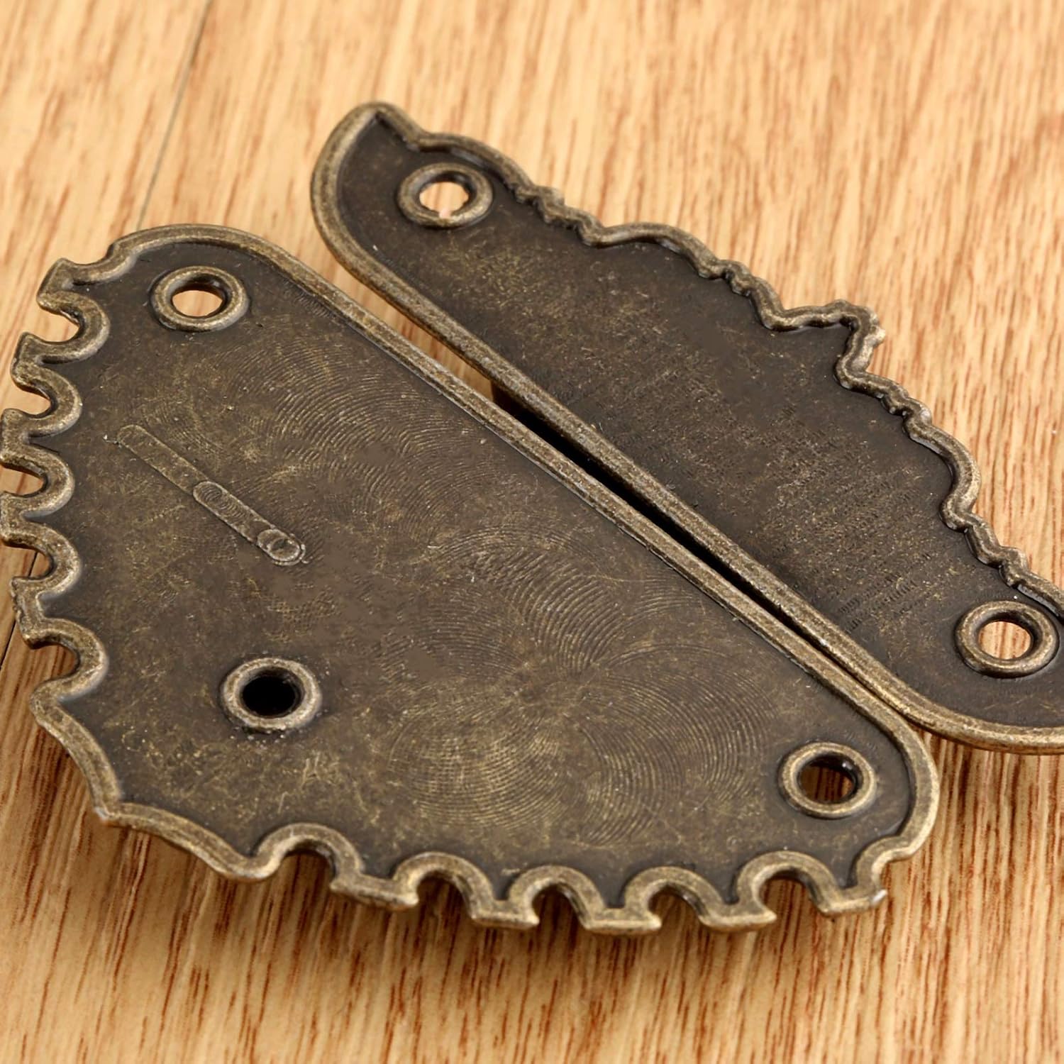 Chinese Antique Box Buckle,Antique Lock Buckle.2Pc Antique Box Hasps Lock Catch Latches for Jewelry Chest Box Suitcase Buckle Clip Clasp Vintage Funiture Hardware 5056mm