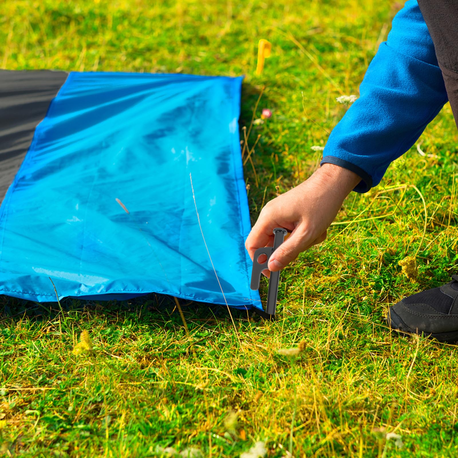 Ciieeo 4 Piquets de Tente en Acier Robustes 40cm pour Camping Extérieur, Faciles à Retirer, Accessoires Indispensables pour Tentes et Auvents