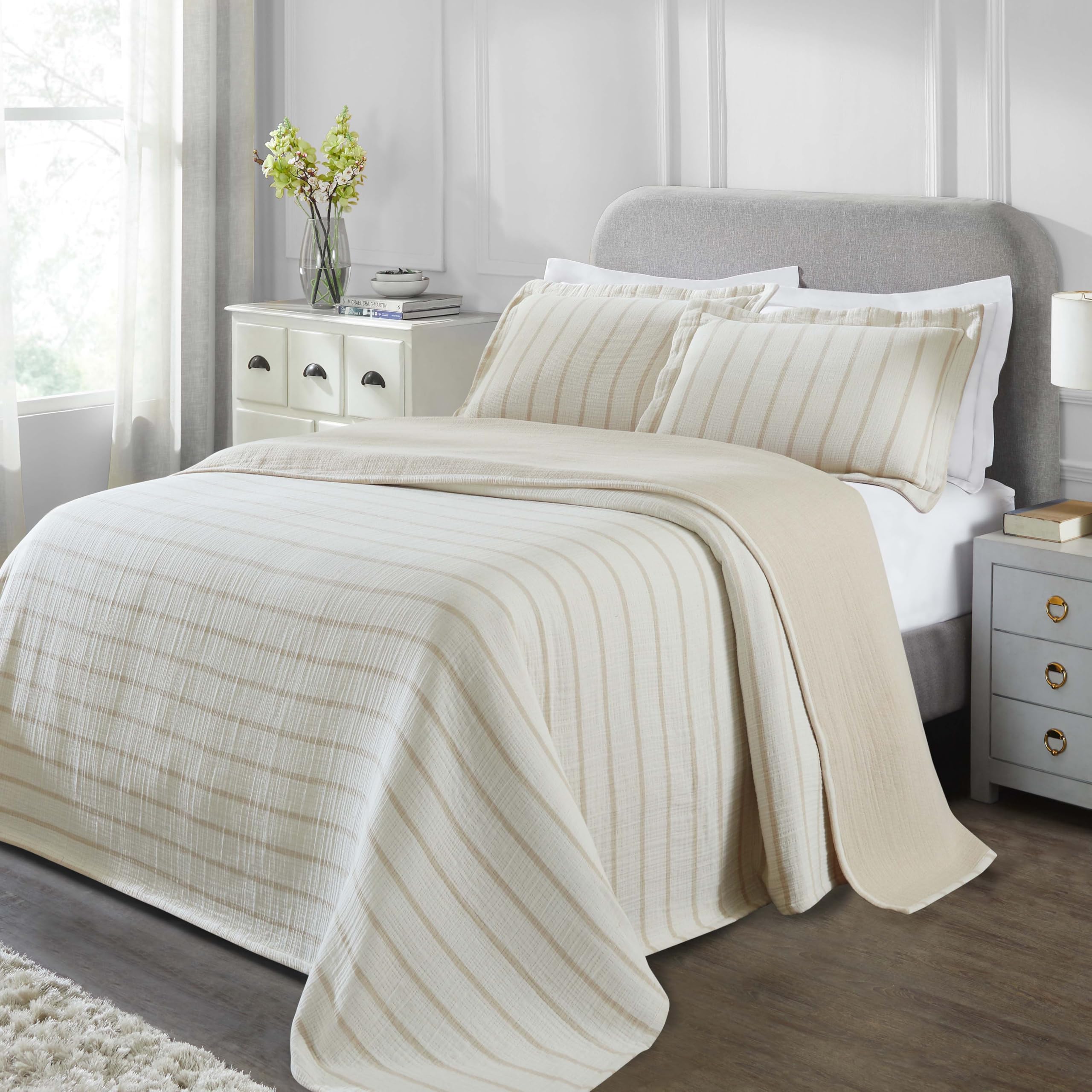 Superior 3 Piece Cotton Reversible Bedspread and Sham Set, Home Bed Decor, Decorative Bed Spread, 2 Pillow Shams, Medium Weight, Matelasse Coverlet Bedding, Valencia Collection, California King, Beige