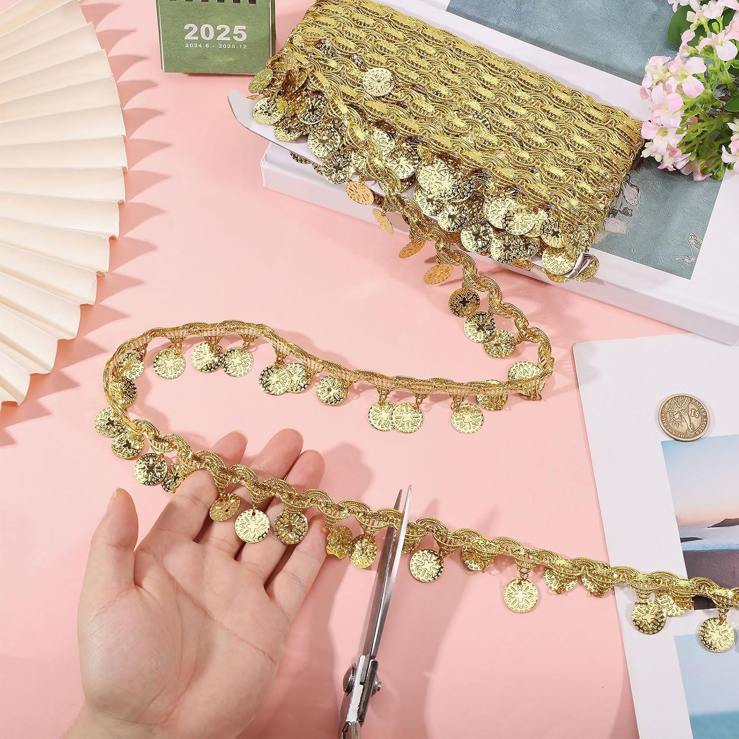 GLOBLELAND 10 Yards Golden Coin Sequins Lace Tassel Fringe Trim 1.3 Inch Width Golden Fringe Lace Ribbon Dance Dress Belt Chain for DIY Clothing Ribbon Stage Performance Suits Dress Sewing Decor