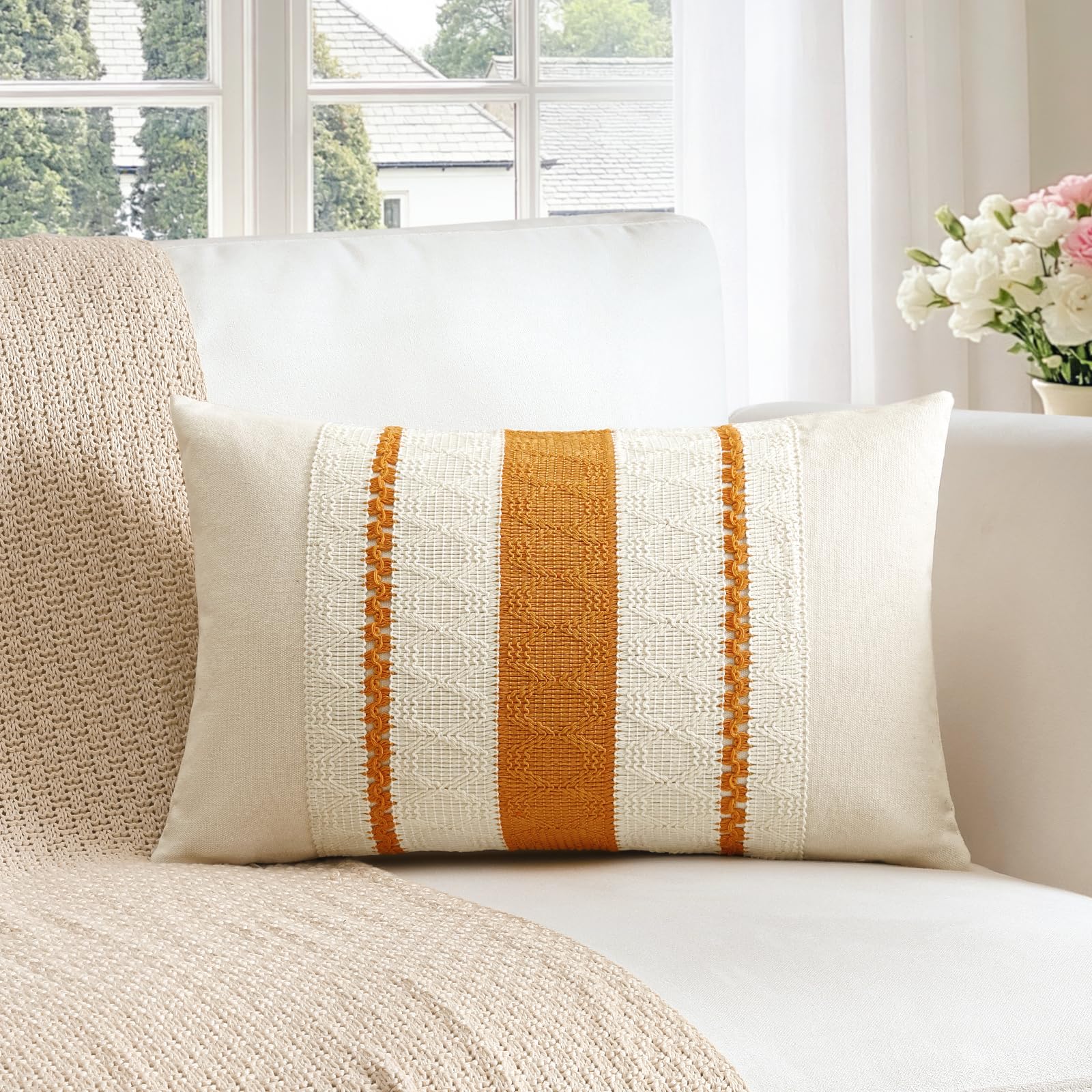Sungeek Set of 1 Mustard Yellow Boho Decorative Cushion Cover 40x60cm Soft Cotton Throw Pillow Case Farmhouse Rustic Woven Textured Lumbar Pillow Cover 16x24 Inch for Sofa Bed Couch Patio Living Room