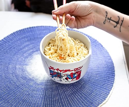 Miniatura 4 de Silver Buffalo - Cuenco con palillos para arroz, fideos o ramen, de cerámica, modelo viñetas de cómic de estilo manga japonés de Spider-Man, de