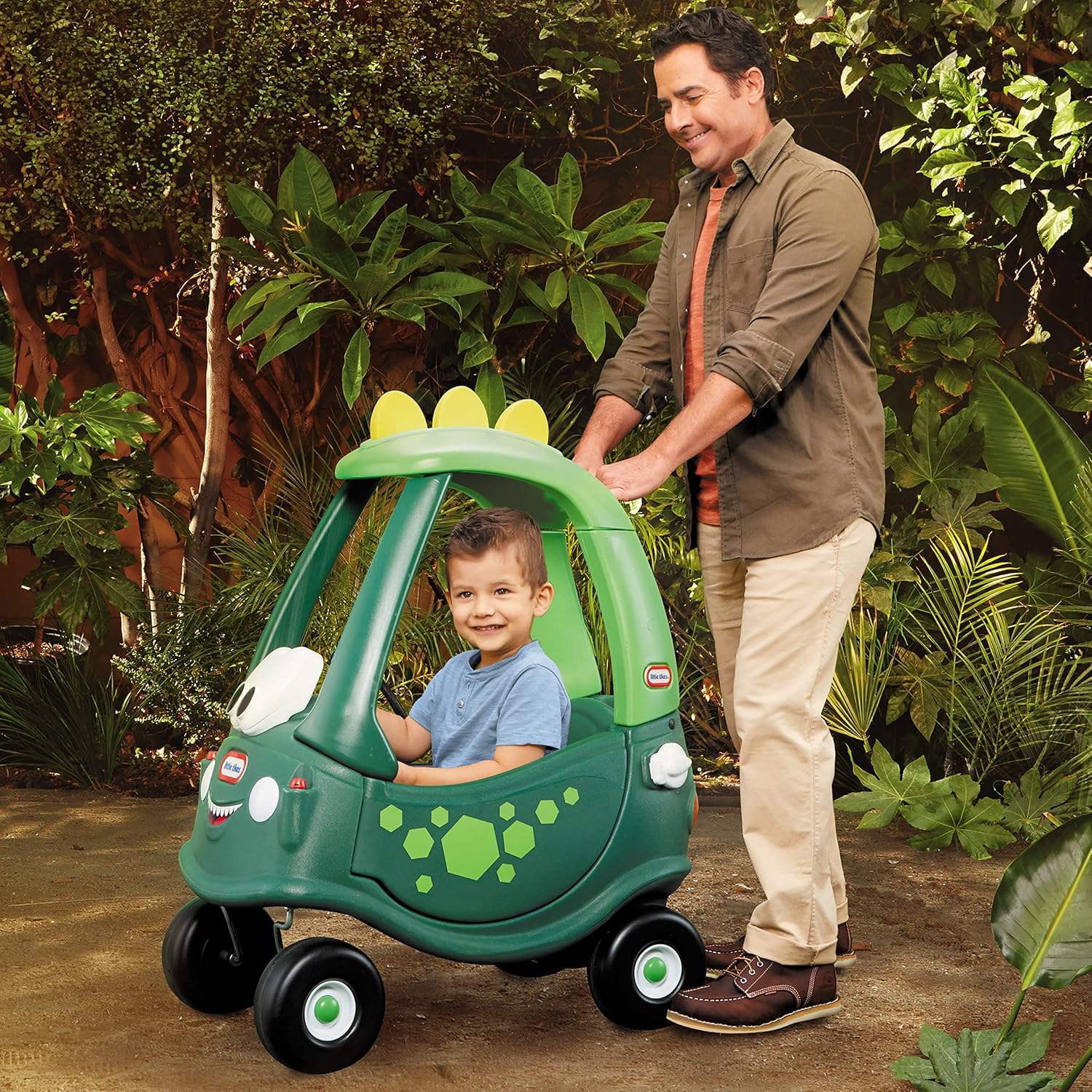 Little Tikes Cozy Coupe Dino - Gioco Cavalcabile, Poggiapiedi Rimovibile, Clacson Che Funziona Davvero, Interruttore di Accensione e Tappo del Serbatoio, età dai 18 Mesi in su