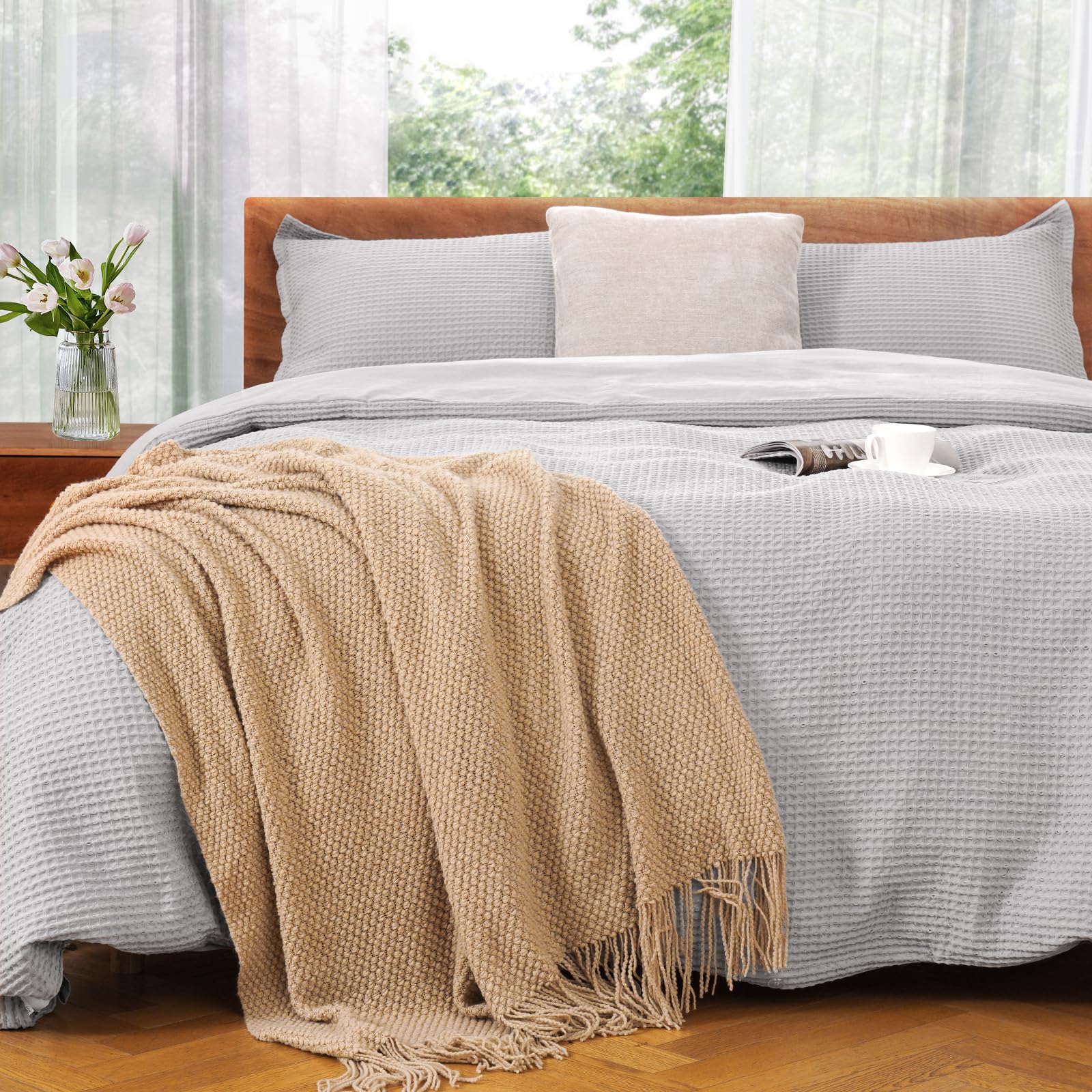 Photo 1 of VALUXE Duvet Cover Set King Size 100% Cotton,White Waffle Weave Soft and Breathable 3 PCs Bedding Set (1 Duvet Cover and 2 Pillow Sham)