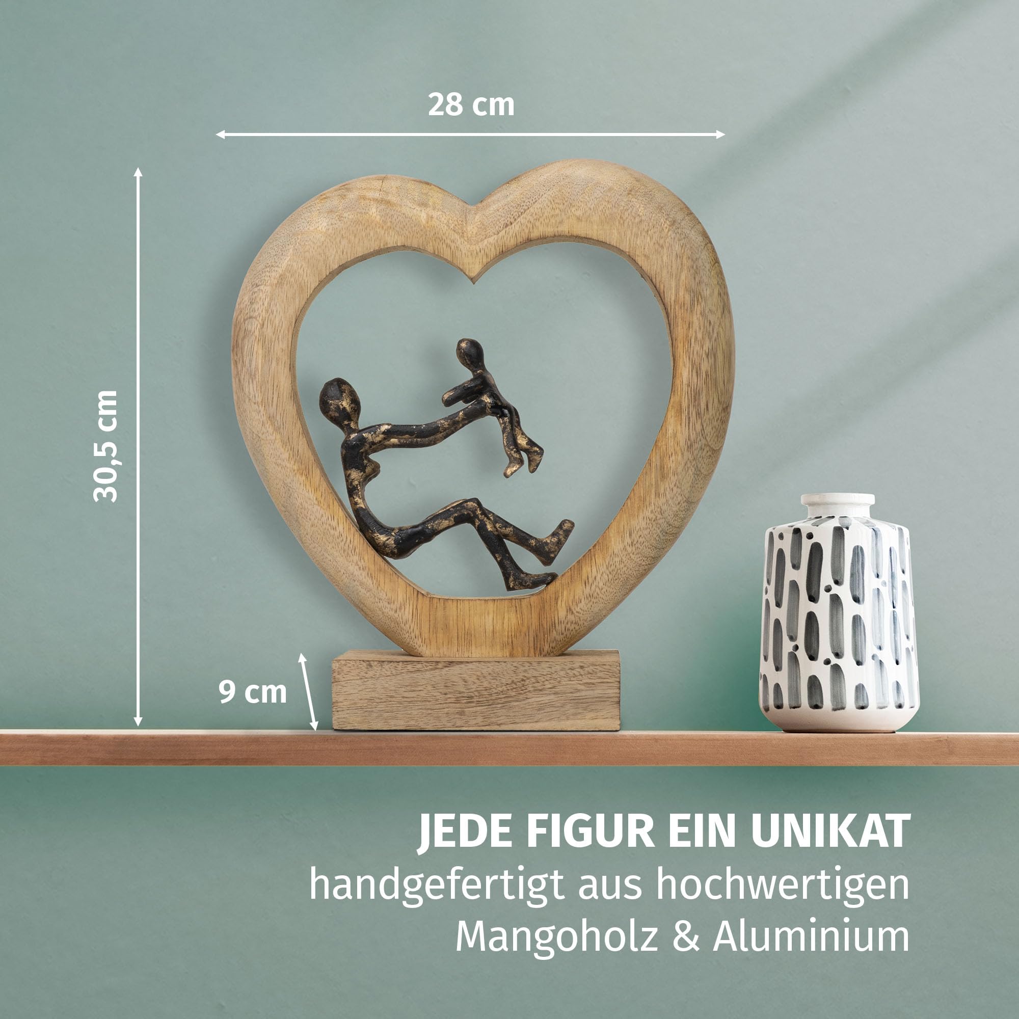 Moritz Figurka dekoracyjna Mother's Love czarno-złota 30,5 cm z drewna mango i aluminium rzeźba z matką i dzieckiem symbol miłości rodziny i bezpieczeństwa nowoczesna dekoracja rękodzieło unikat