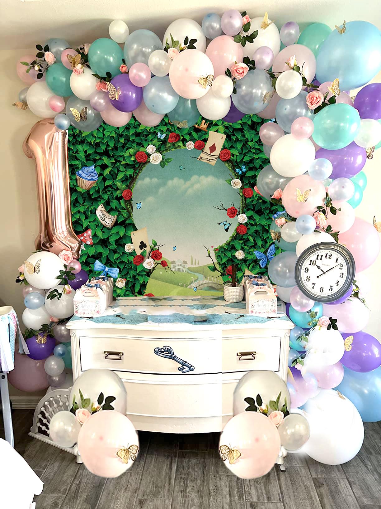 Wonderland, sfondo per feste di tè, foglie verdi, rosa, cappello magico, decorazione a scacchiera, ragazza, compleanno dei bambini, oggetto di scena (1,8 x 2,4 m)
