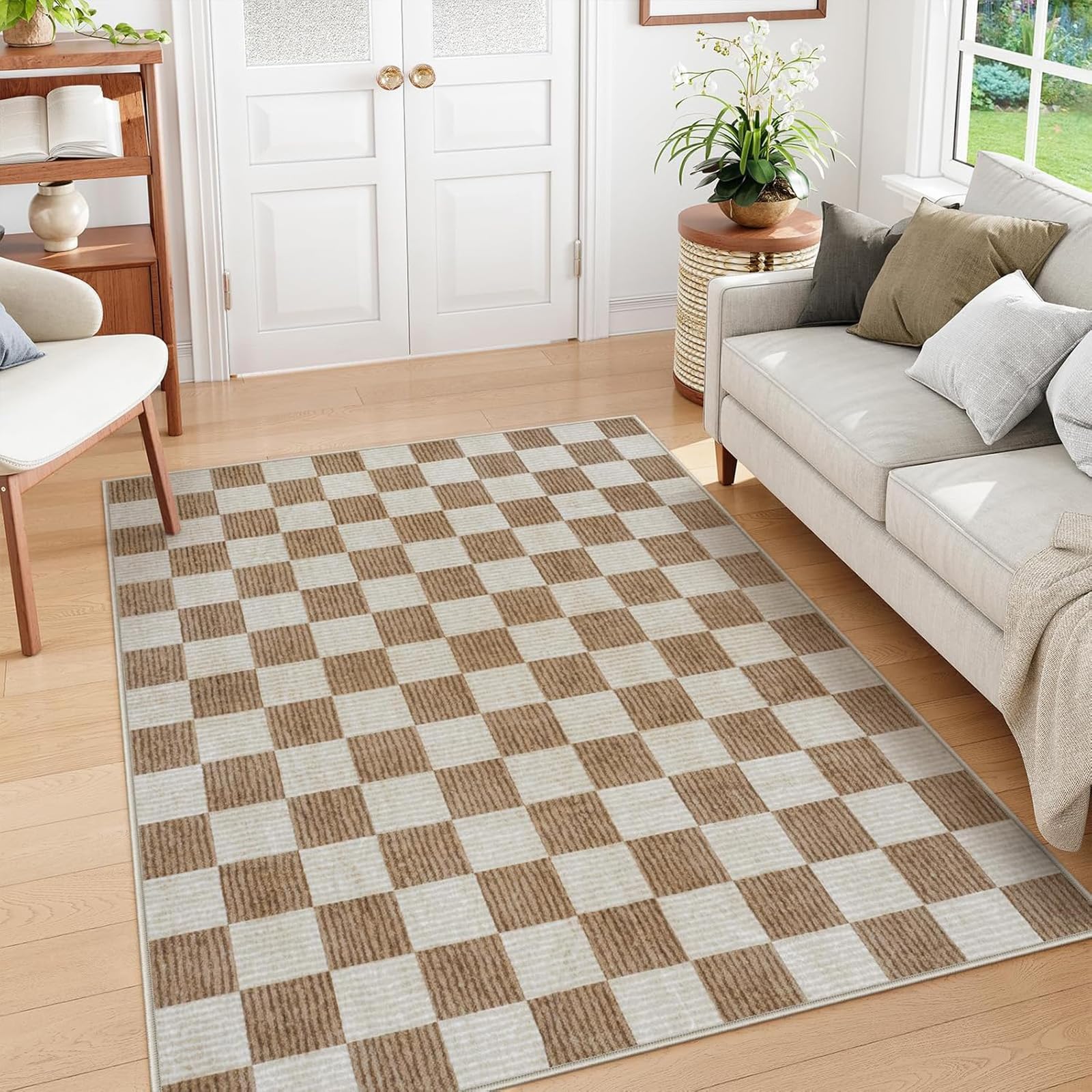 Tapis géométrique moderne antidérapant pour sécuriser et sublimer le salon