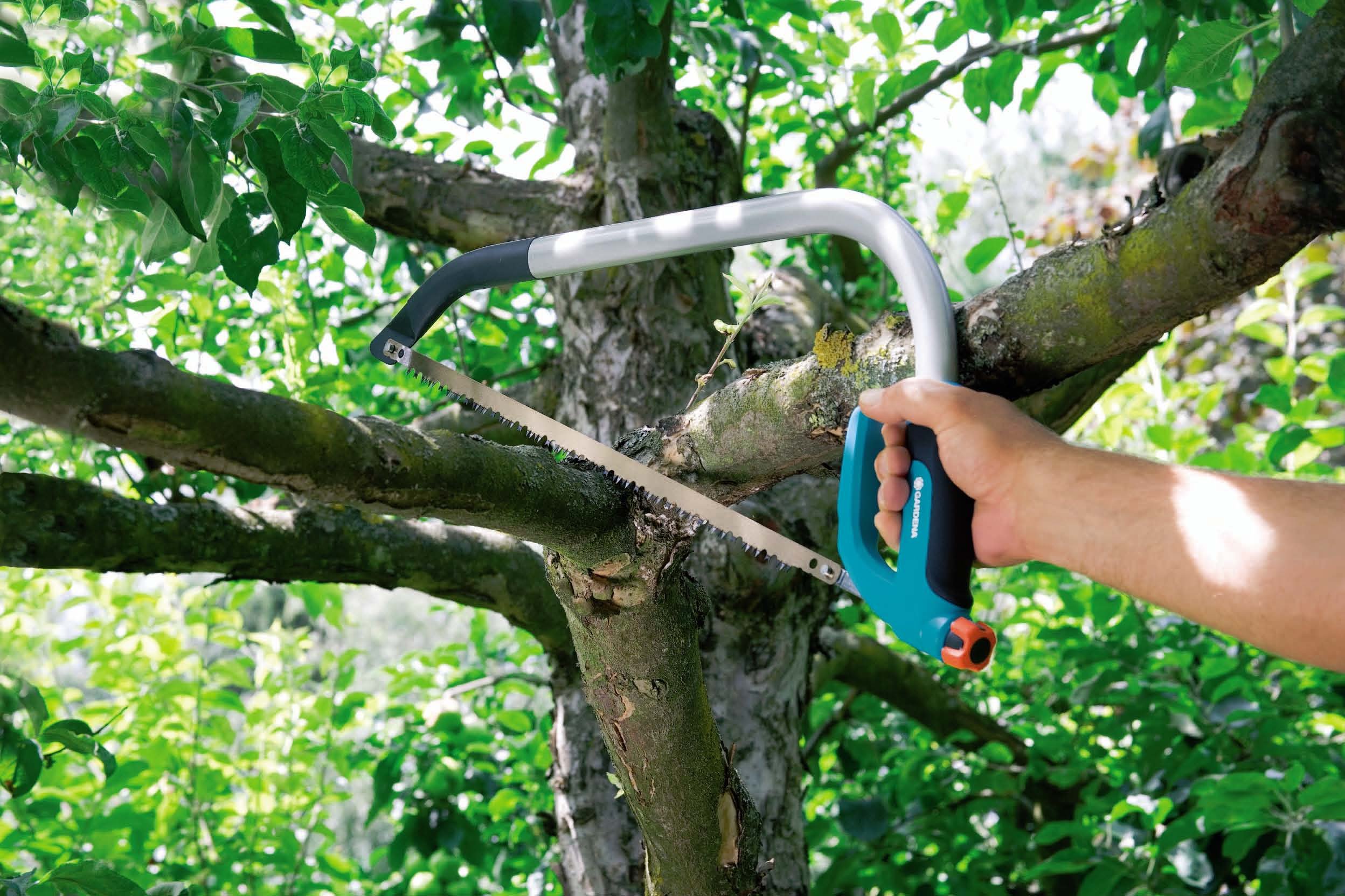 Snapklik.com : Gardena 8747 Comfort 21-Inch Pruning Bow Saw