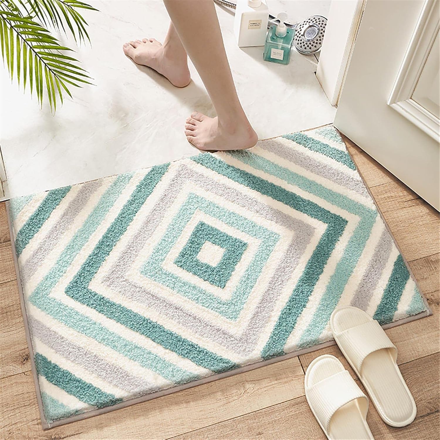 Extra Soft Plush Shaggy Bath Mat, Water Absorbent Non Slip Bathroom Rugs, Geometric Pattern Bath Rug for Bathroom Floor, Machine Washable,Grey,31.5"x20"