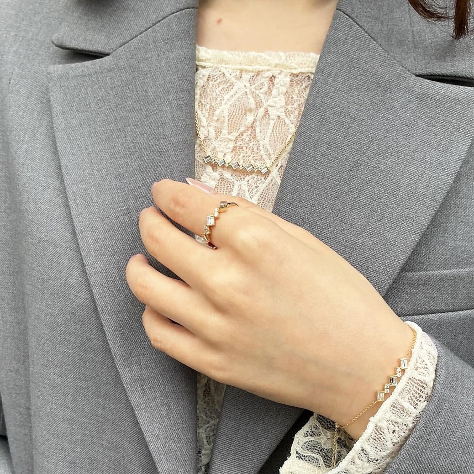 Anillo de compromiso de oro auténtico de 9 K/14 K/18 K con moissanita baguette, forma clásica