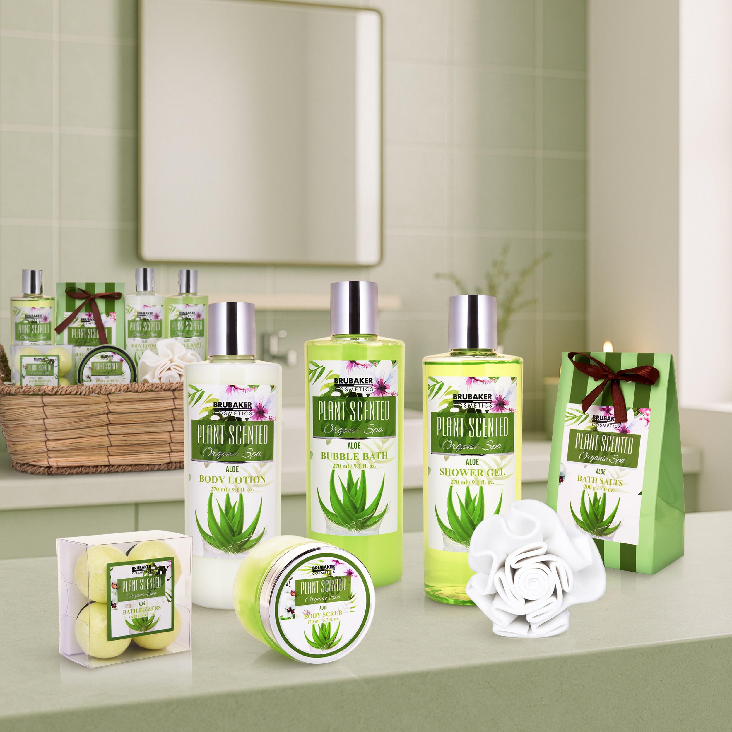 Brubaker Cosmetics Aloe Vera Bath And Shower Set - 11-Częściowy Zestaw Upominkowy w Koszu Wiklinowym