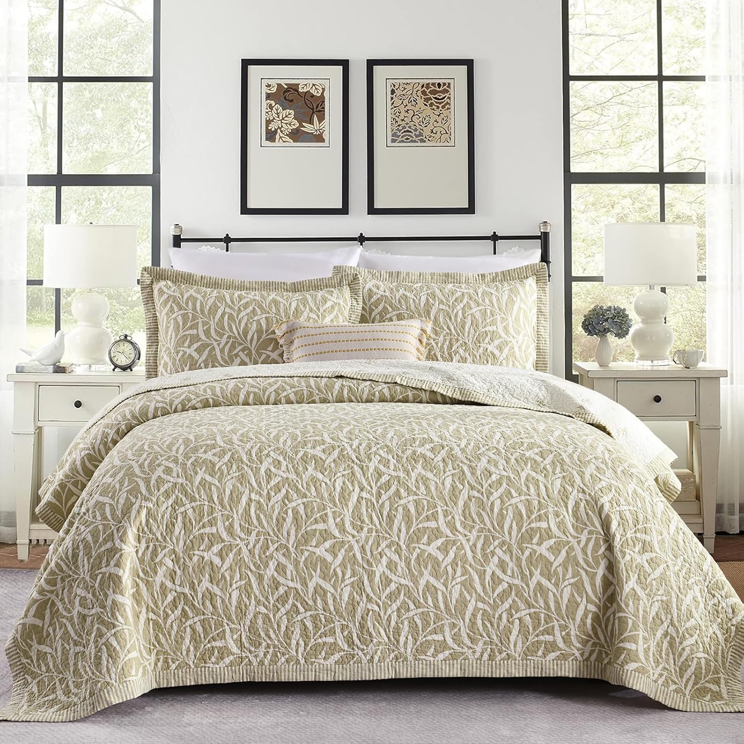 Quilts Queen Size - 100% Cotton Quilt Set with Matching Shams, Botanical Floral Design Farmhouse Bedspread, 3 Pieces Summer Lightweight Coverlet Set with Solid Reverse, Khaki/White