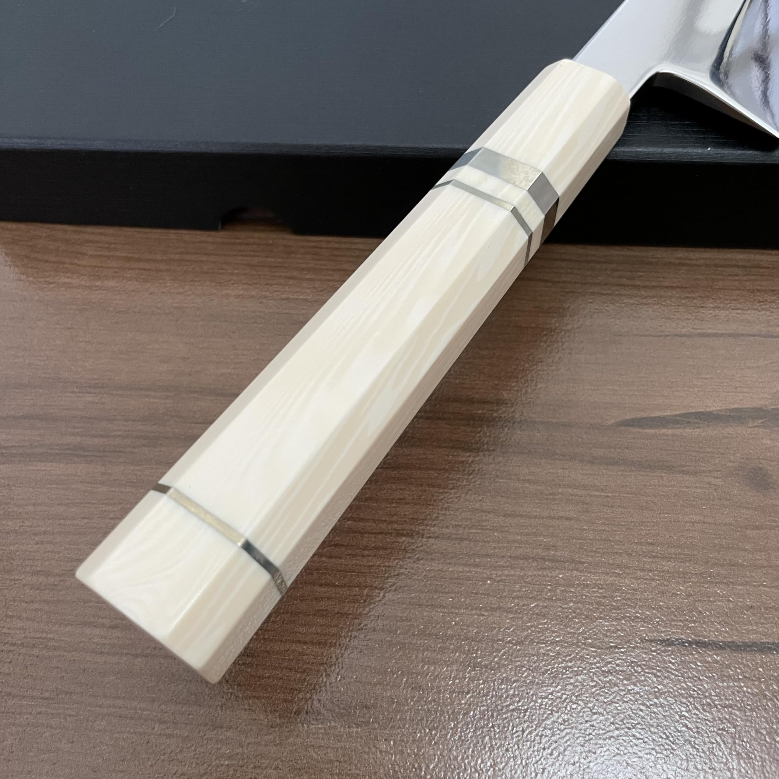 Amazon | 鏡面仕上げ VG10号本焼出刃包丁 八角柄 人工象牙柄 真空焼き
