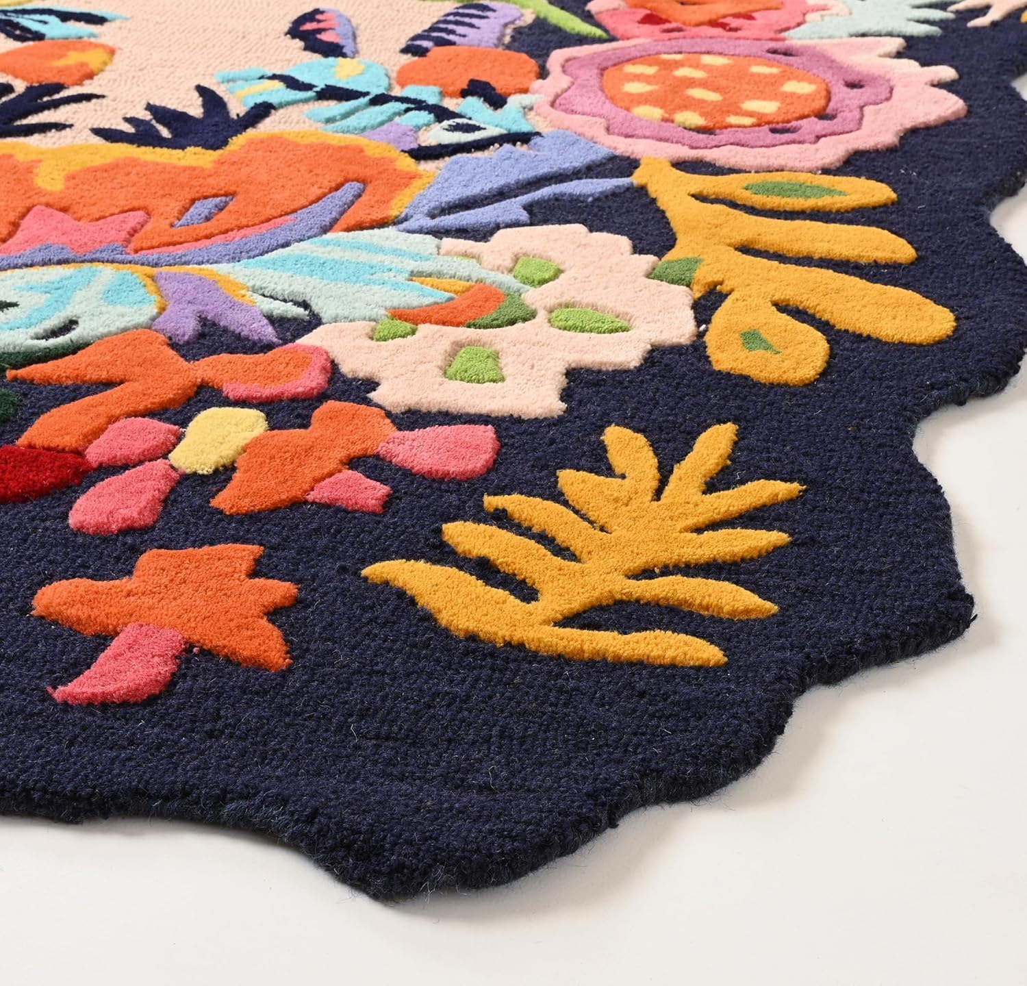 Premium Handcrafted Wool Accent Rug with Irregular Form and Colorful Pattern, Perfect for Modern Home Interiors (Multi-G, 8x12)