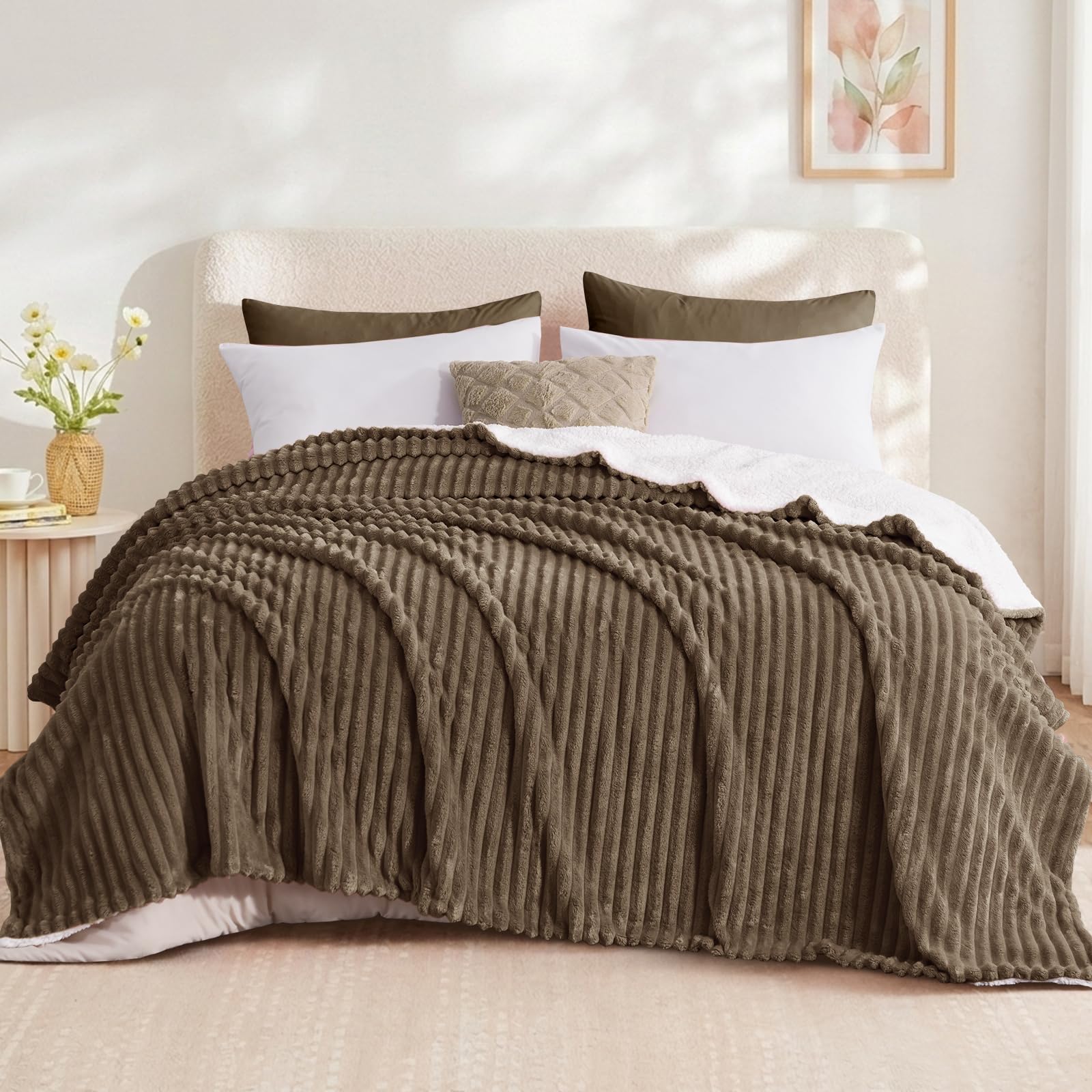 Aisbo Sherpa Fleece Throws for Sofas King Size - Fluffy Bed Blanket,Brown — image 1
