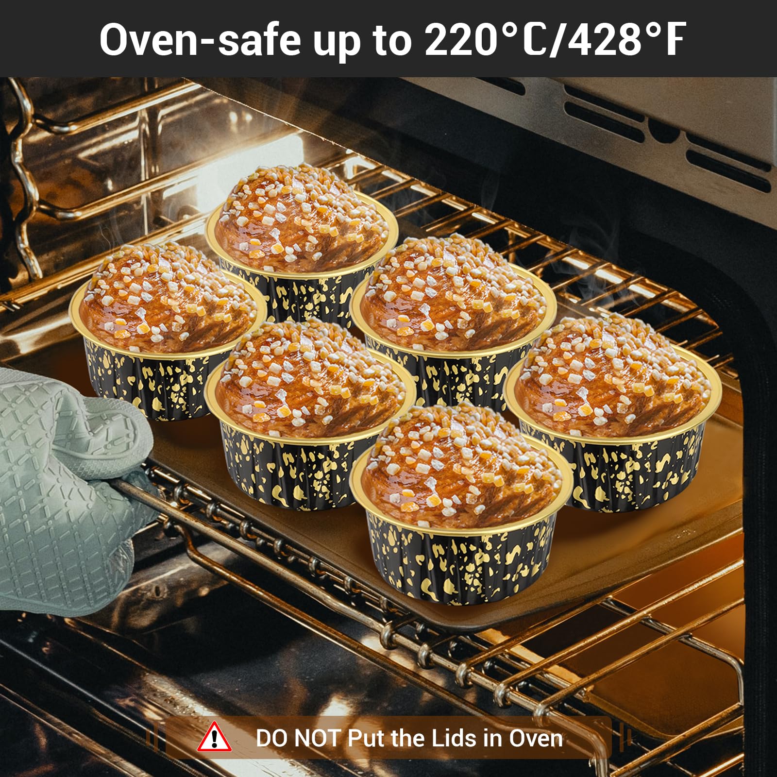 EUSOAR Mini moldes para tartas con tapas, 100 ramequines desechables de 5 onzas con tapas, recipientes de postre, moldes de papel de aluminio para hornear magdalenas para fiestas, porción individual,