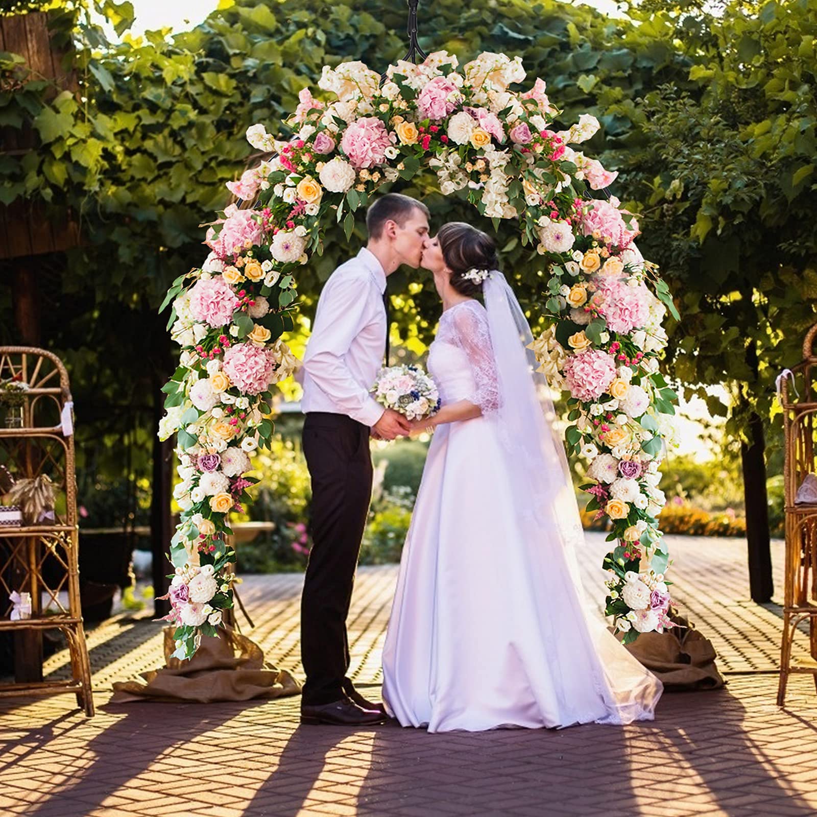 RELAX4LIFE Arco per Rampicanti in Metallo, Traliccio per Rampicanti, Struttura Robusta, Supporto per Rose e Viti, Arco da Giardino per Matrimoni Feste e Ingresso Cortile (Nero, 140x38x255cm)