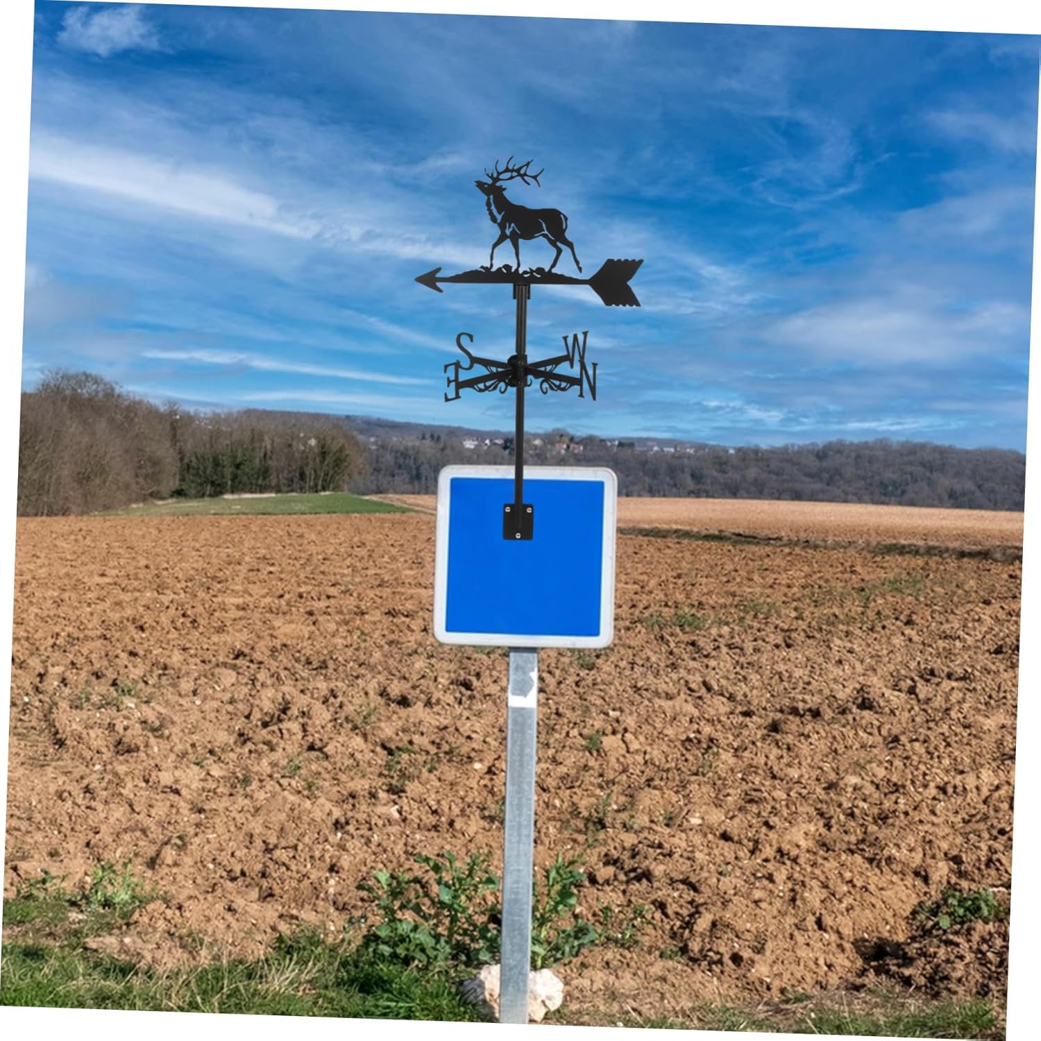 Iron Weather Vane Decorative Garden Stake Wind Direction Indicator for Outdoor Farmhouse Decor Unique Elk Design for Gardens and Yards
