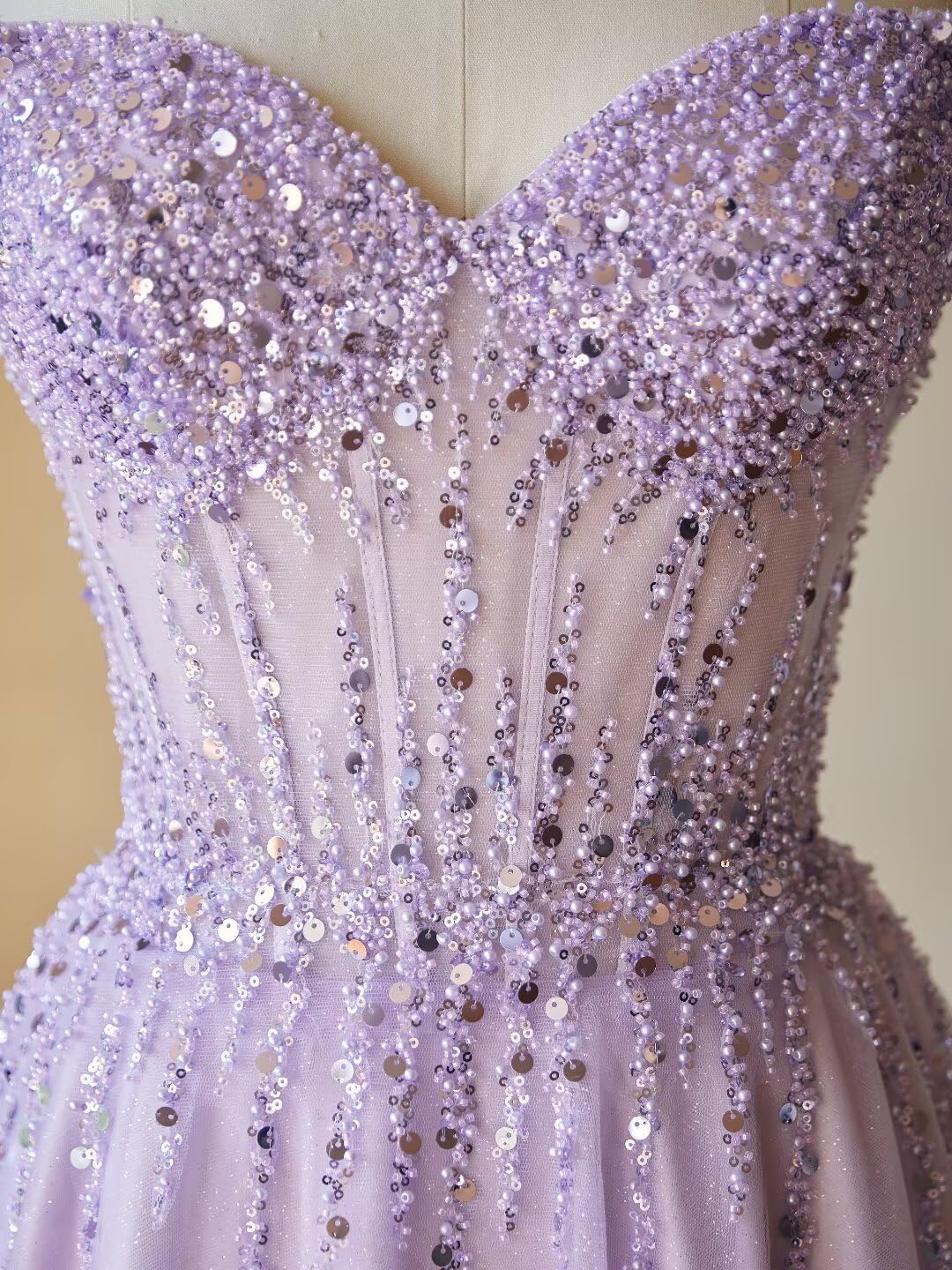 Off Shoulder Tulle Prom Dresses Long Ball Gown for Women Sequin Beaded Formal Evening Gown