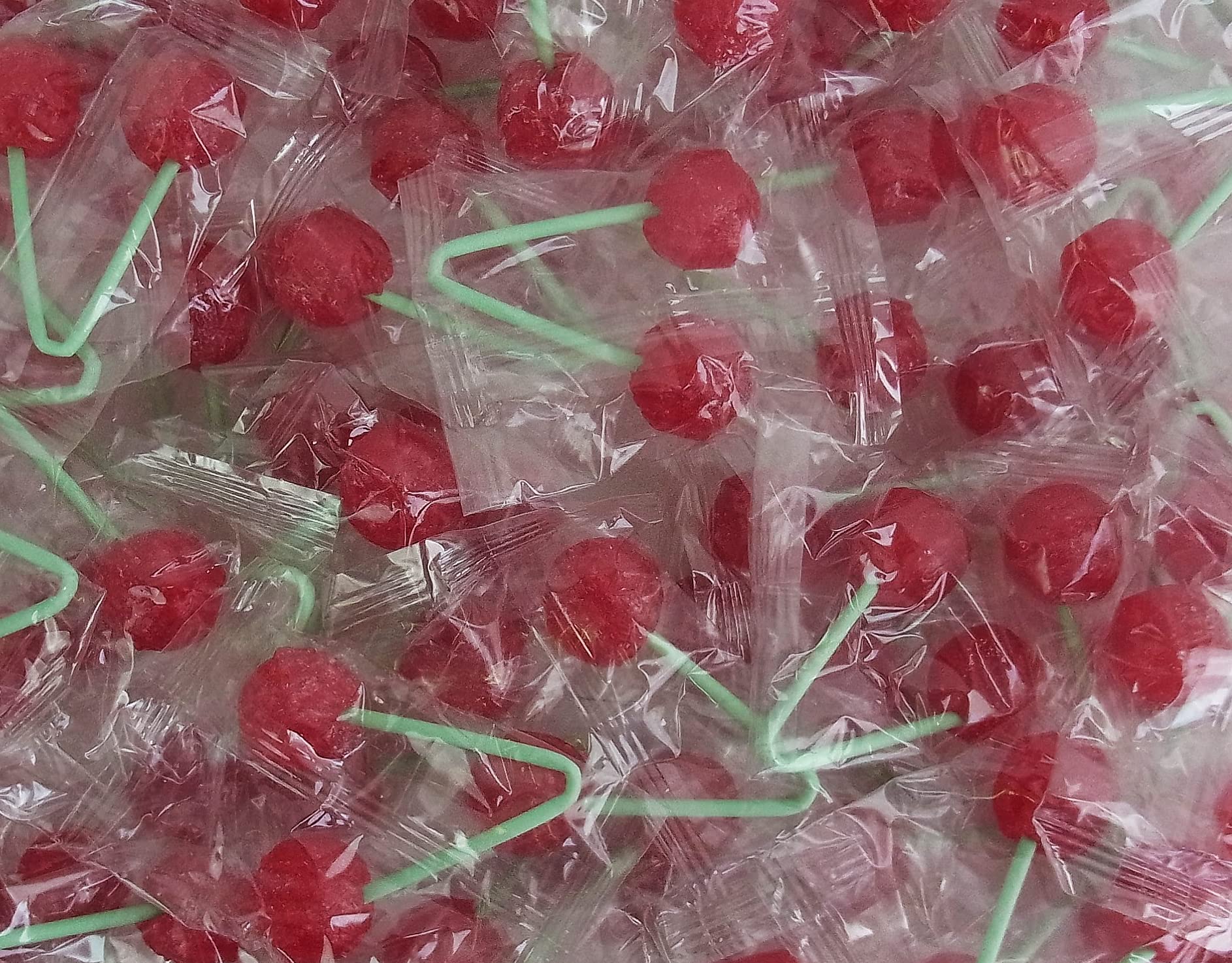 CAPTAIN PLAY - Bonbonnière avec 70 Sucettes Doubles - Sucettes avec deux Têtes - Aromatisés à la Cerise - dans Embollage individual - Boîte de 945g