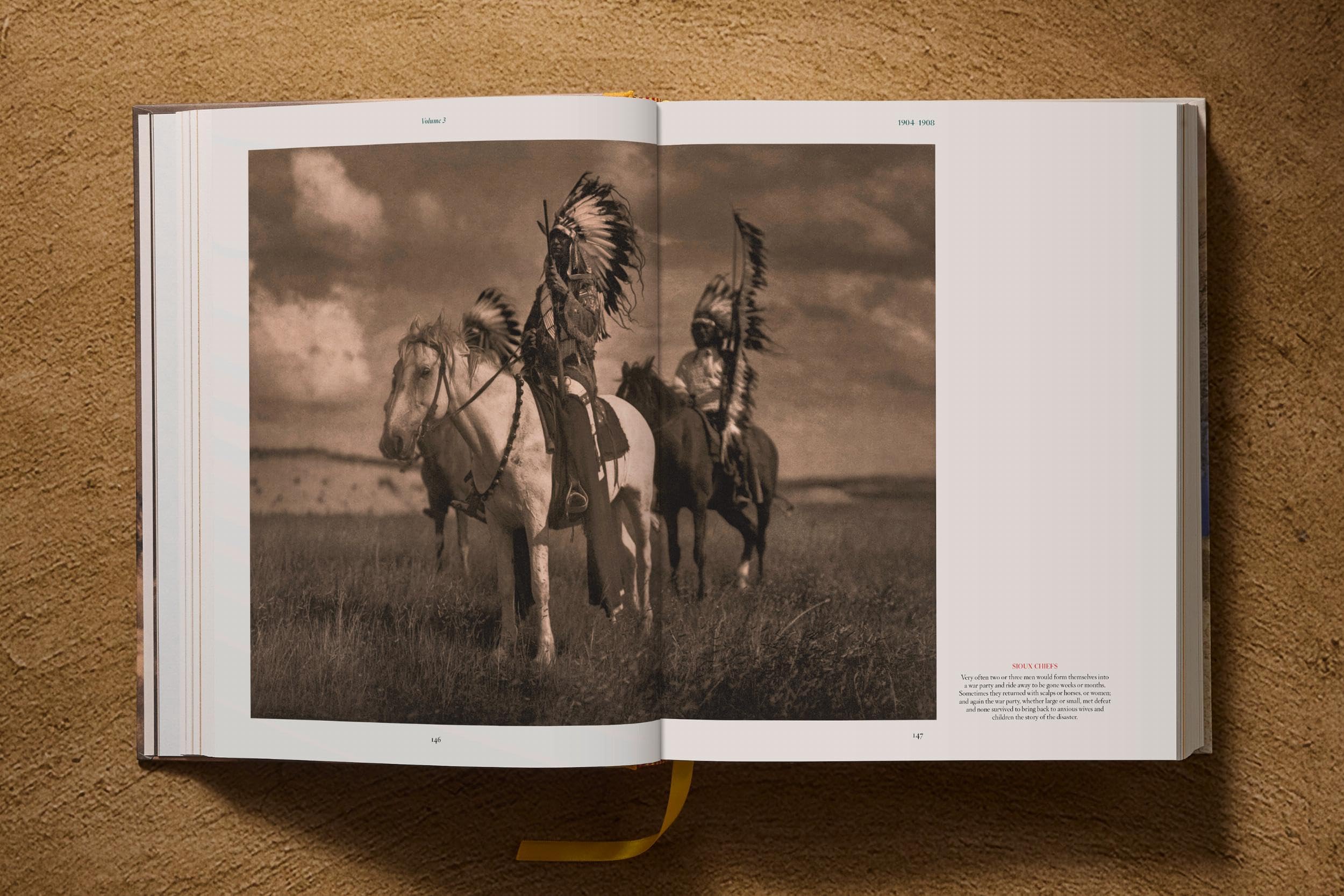Edward S. Curtis. The North American Indian. The Complete Portfolios (Classics)