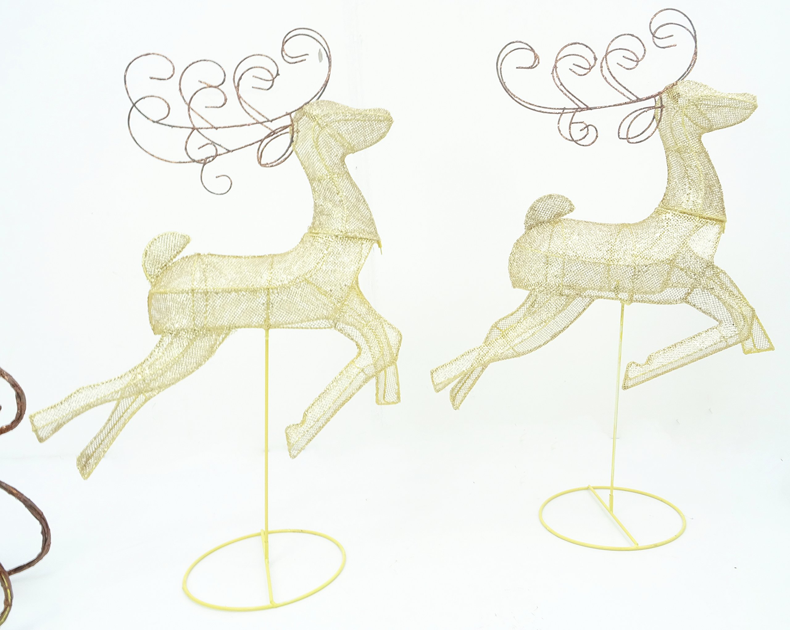 Christmas Concepts® 84cm (33") Bronce y Brillo de Oro Renos con Santa's Trineo Decoraciones de Navidad de Lujo - Decoración de Navidad para Jardín Interior/Exterior