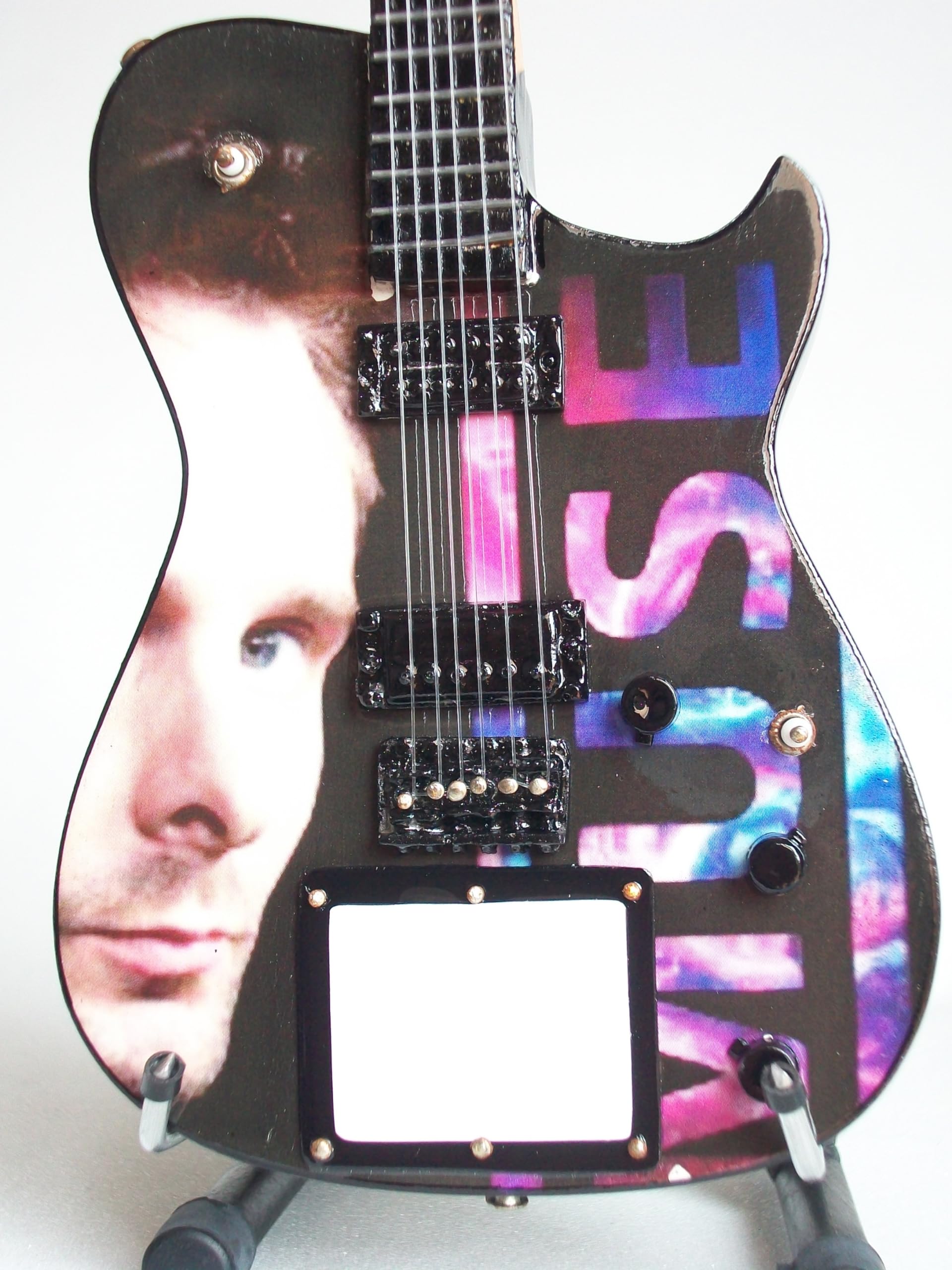 Guitare miniature Manson Matt Bellamy de Muse