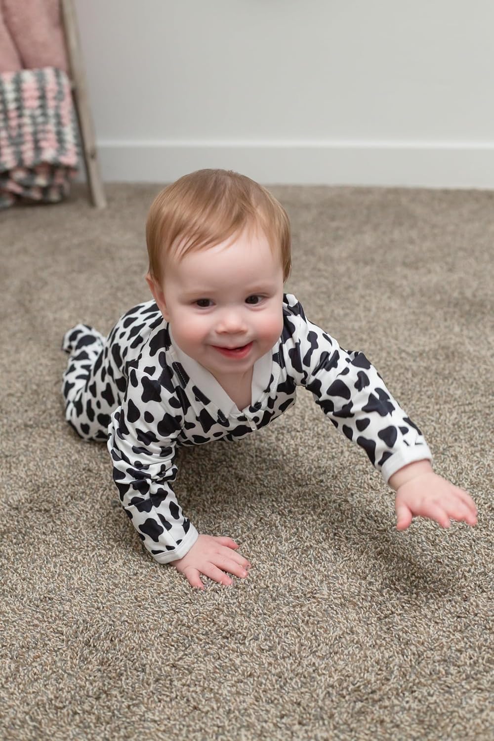 UNIFACO Baby Girls Boys Footed Pajamas One-Piece Sleeper Snug Fit Sleep and Play Zip Front Footie Romper 0-12 Month - Image 4