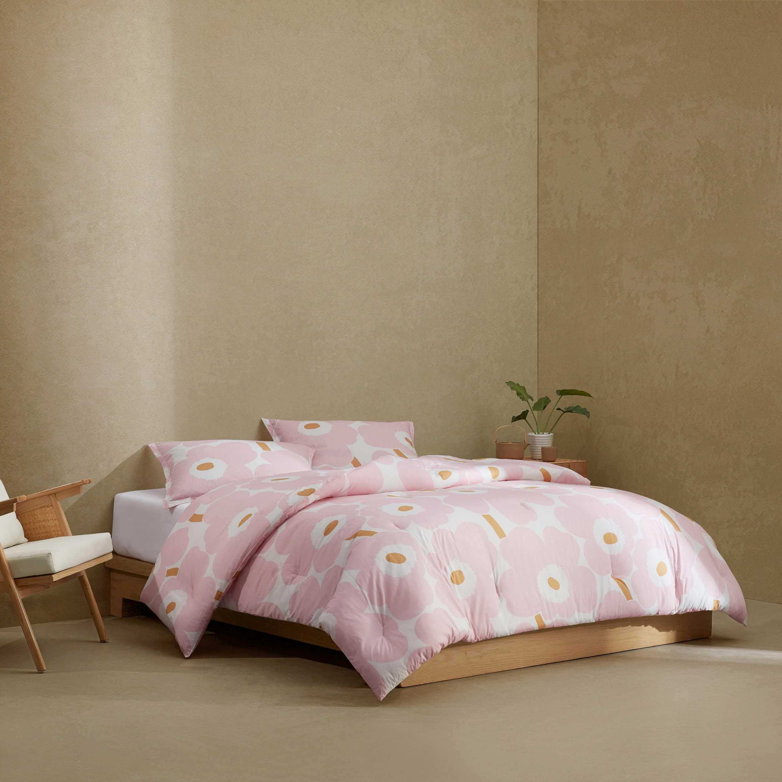 Amazon.com: MARIMEKKO - Queen Duvet Cover Set, Naturally Soft