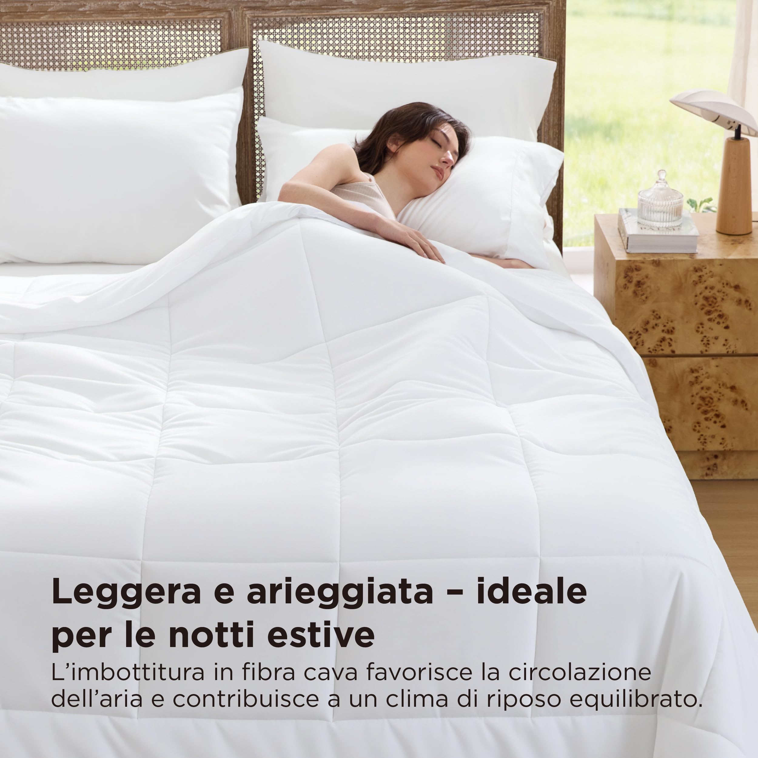 Bedsure Coperta Estiva 240x220 Coperta Leggera per Letto - Coperta 240x220 Morbida Sottile e Leggera per l'Estate, Microfibra Traspirante Trapunta Estiva OEKO-TEX per Allergici, Bianco